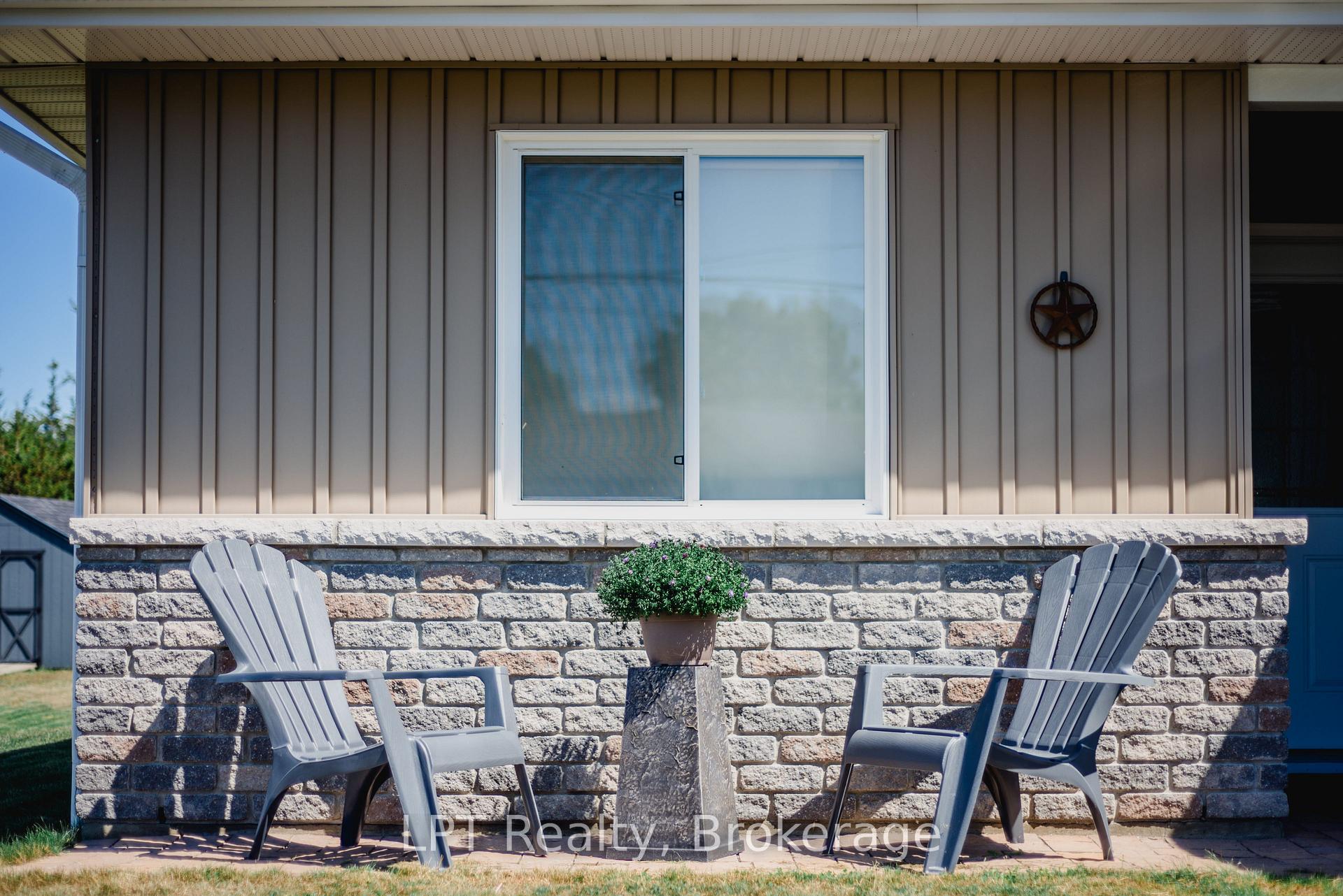 Photo 3 of 290 Taft Road, Prince Edward County, Ameliasburg Ward — HOMEH