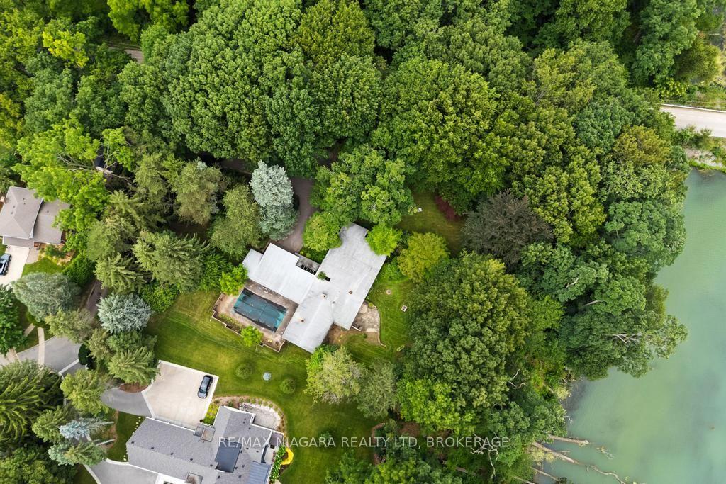 Photo 14 of 45 Port Master Drive, St. Catharines, Martindale Pond — HOMEH