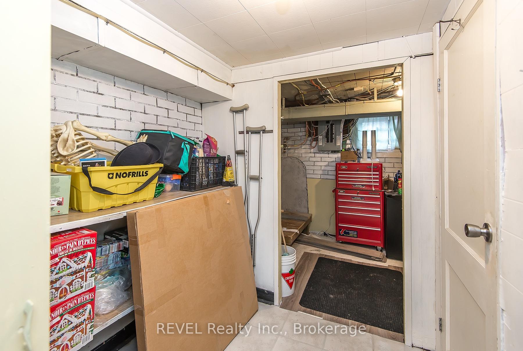 Photo 25 of 12 Garnet Street, St. Catharines, Facer — HOMEH