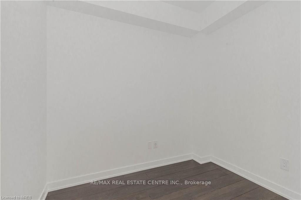 Photo 8 of Unit 310, 28 Ann Street, Mississauga, Port Credit — HOMEH
