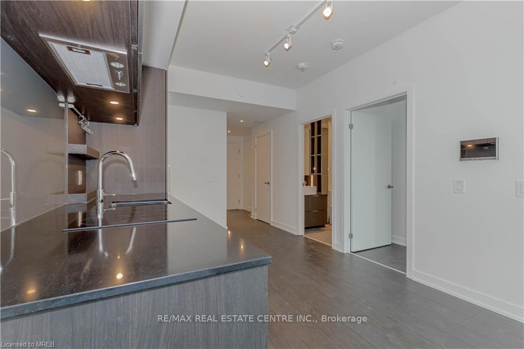 Photo 15 of Unit 310, 28 Ann Street, Mississauga, Port Credit — HOMEH