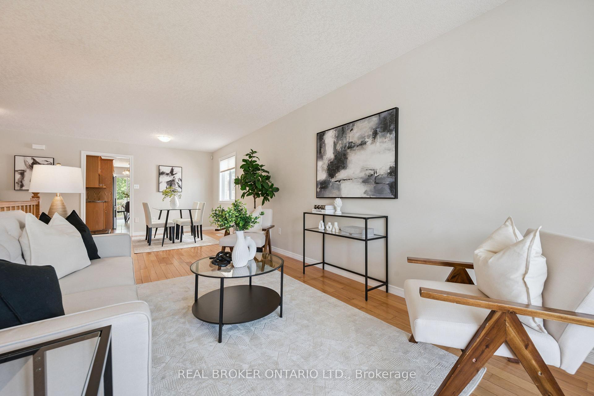 Photo 7 of 99 Langlaw Drive, Cambridge, Christopher-Champlain — HOMEH