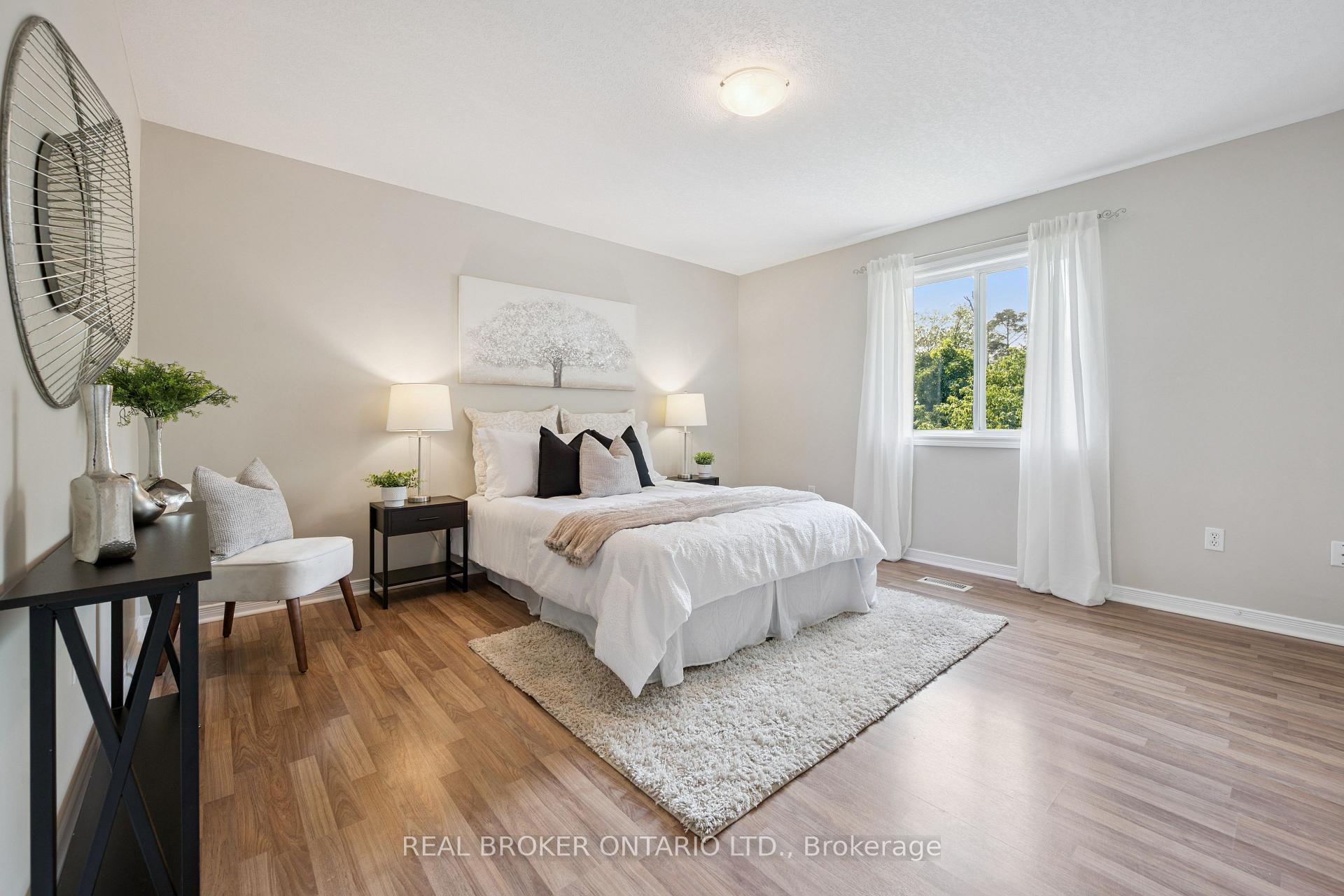 Photo 15 of 99 Langlaw Drive, Cambridge, Christopher-Champlain — HOMEH