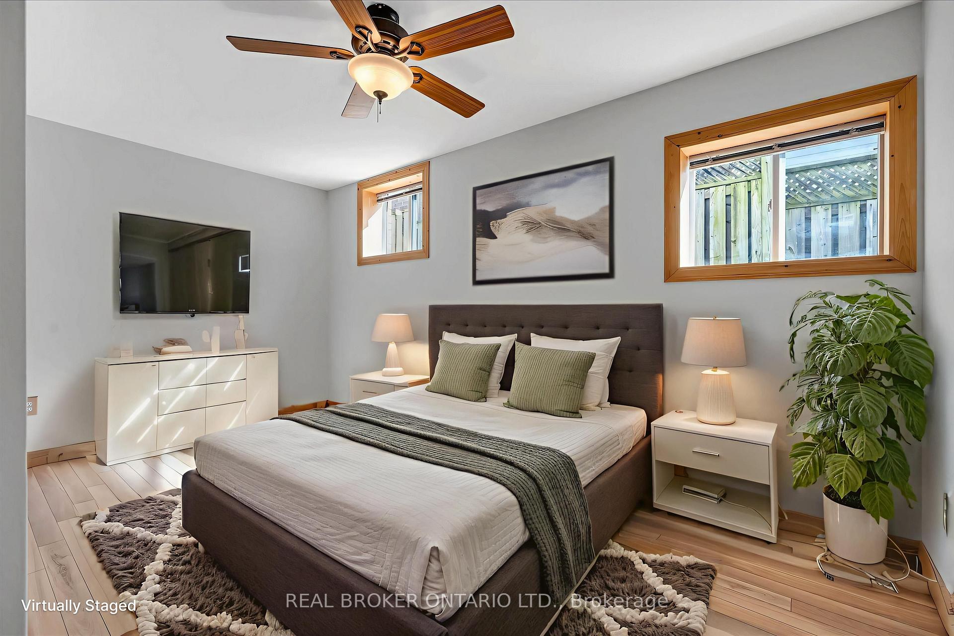 Photo 34 of 99 Langlaw Drive, Cambridge, Christopher-Champlain — HOMEH