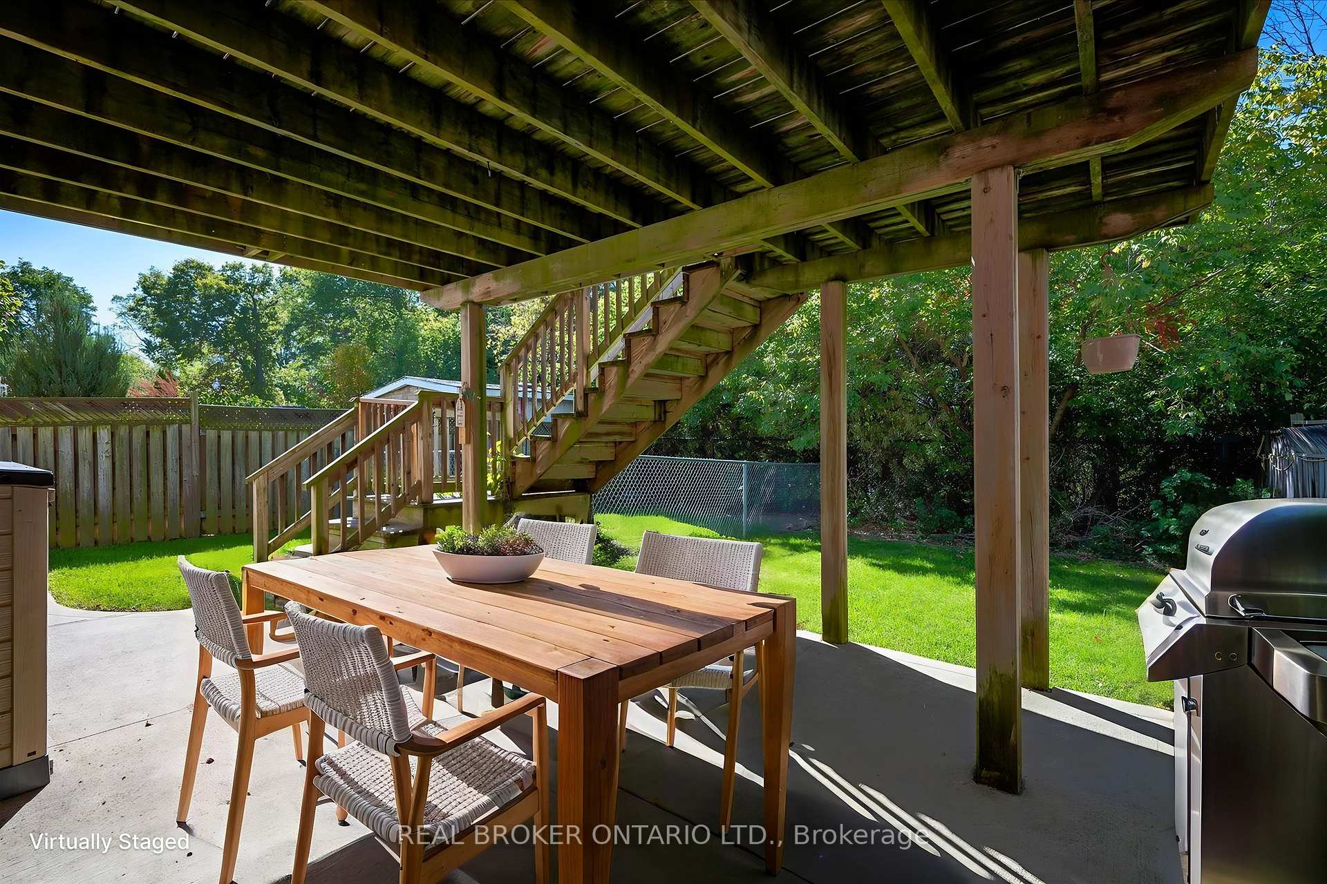Photo 44 of 99 Langlaw Drive, Cambridge, Christopher-Champlain — HOMEH