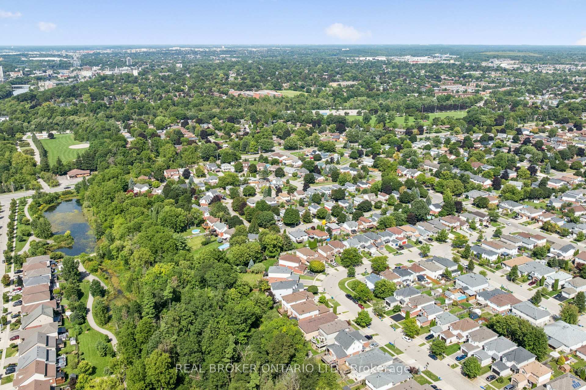 Photo 47 of 99 Langlaw Drive, Cambridge, Christopher-Champlain — HOMEH