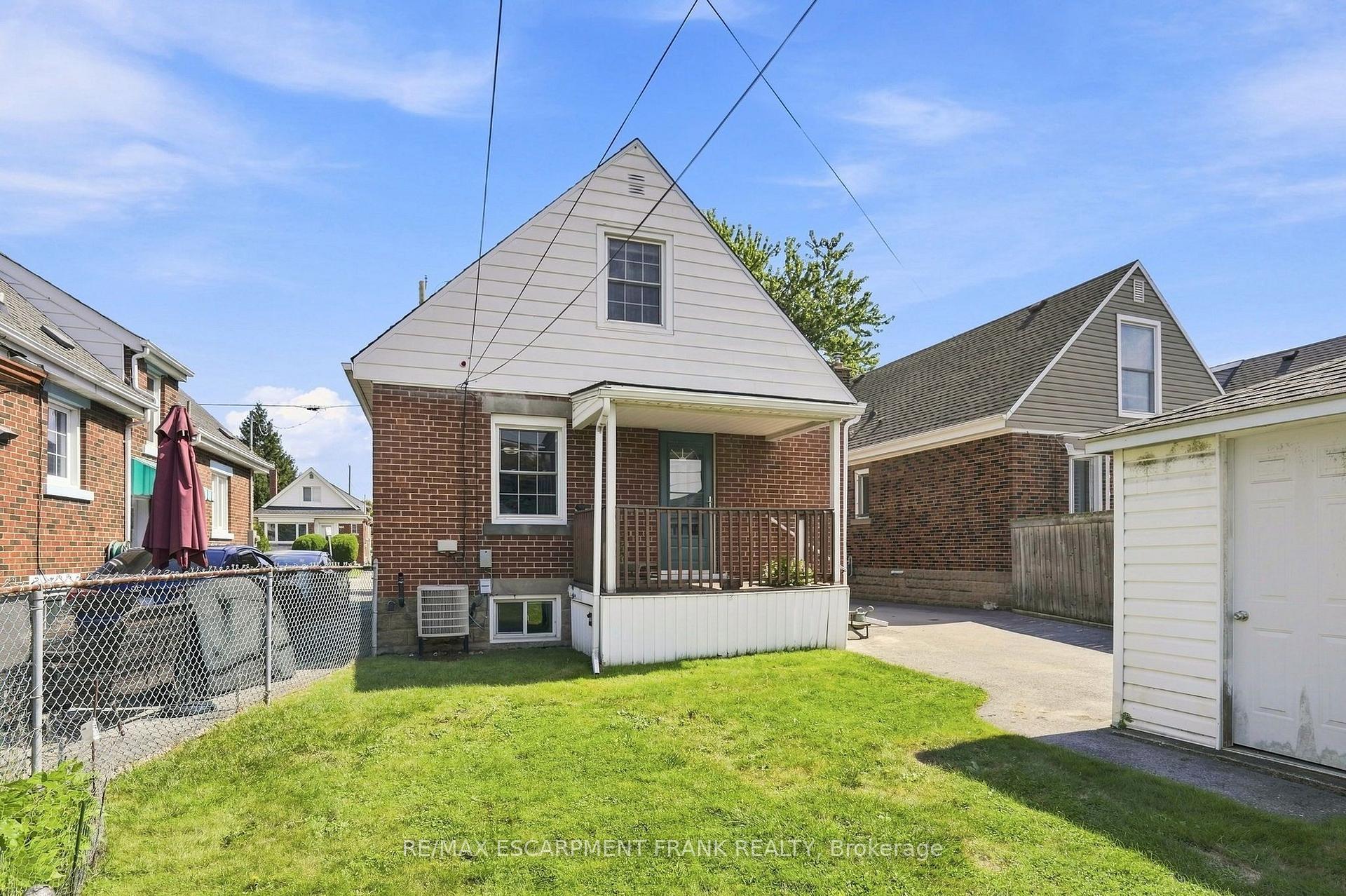 Photo 46 of 38 Garside Avenue S, Hamilton, Bartonville — HOMEH