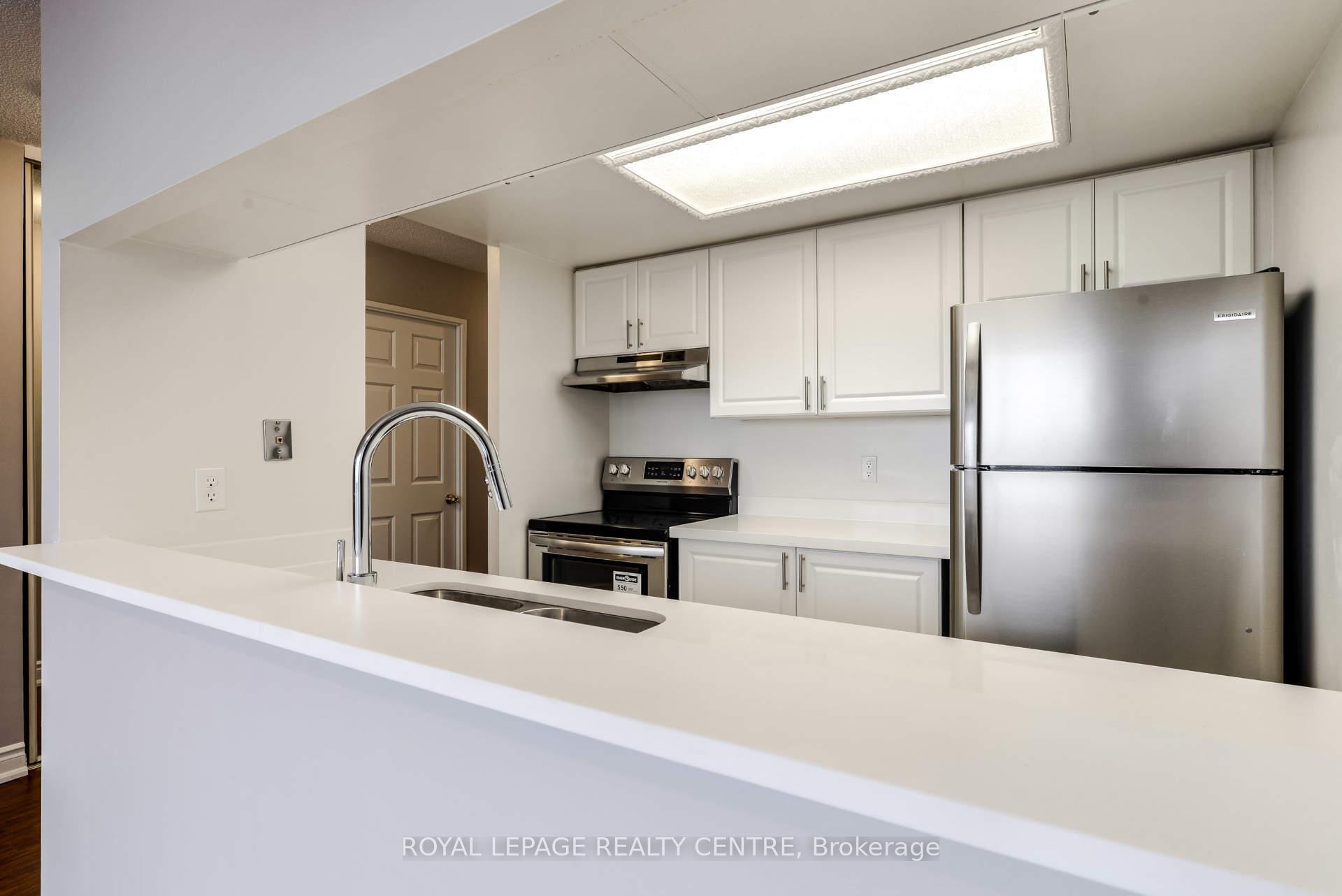 Photo 9 of Unit 1901, 101 Subway Crescent, Etobicoke, Islington-City Centre West — HOMEH