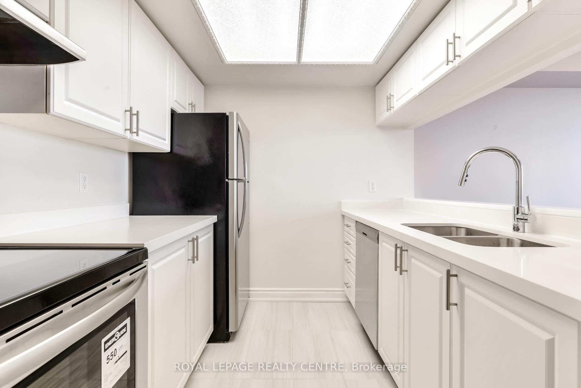 Photo 11 of Unit 1901, 101 Subway Crescent, Etobicoke, Islington-City Centre West — HOMEH