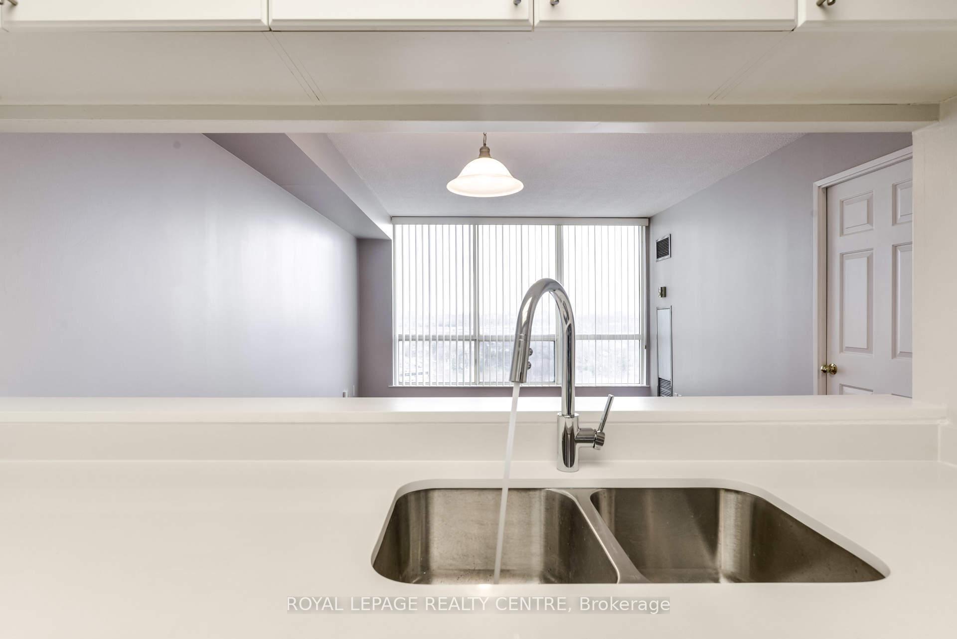 Photo 12 of Unit 1901, 101 Subway Crescent, Etobicoke, Islington-City Centre West — HOMEH