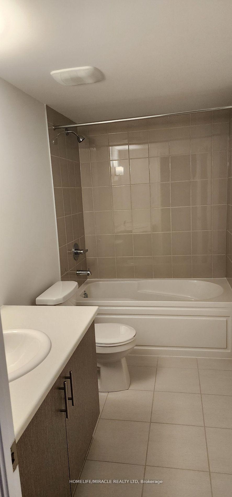 Photo 18 of 2039 Cameron Lott Crescent, Oshawa, Kedron — HOMEH