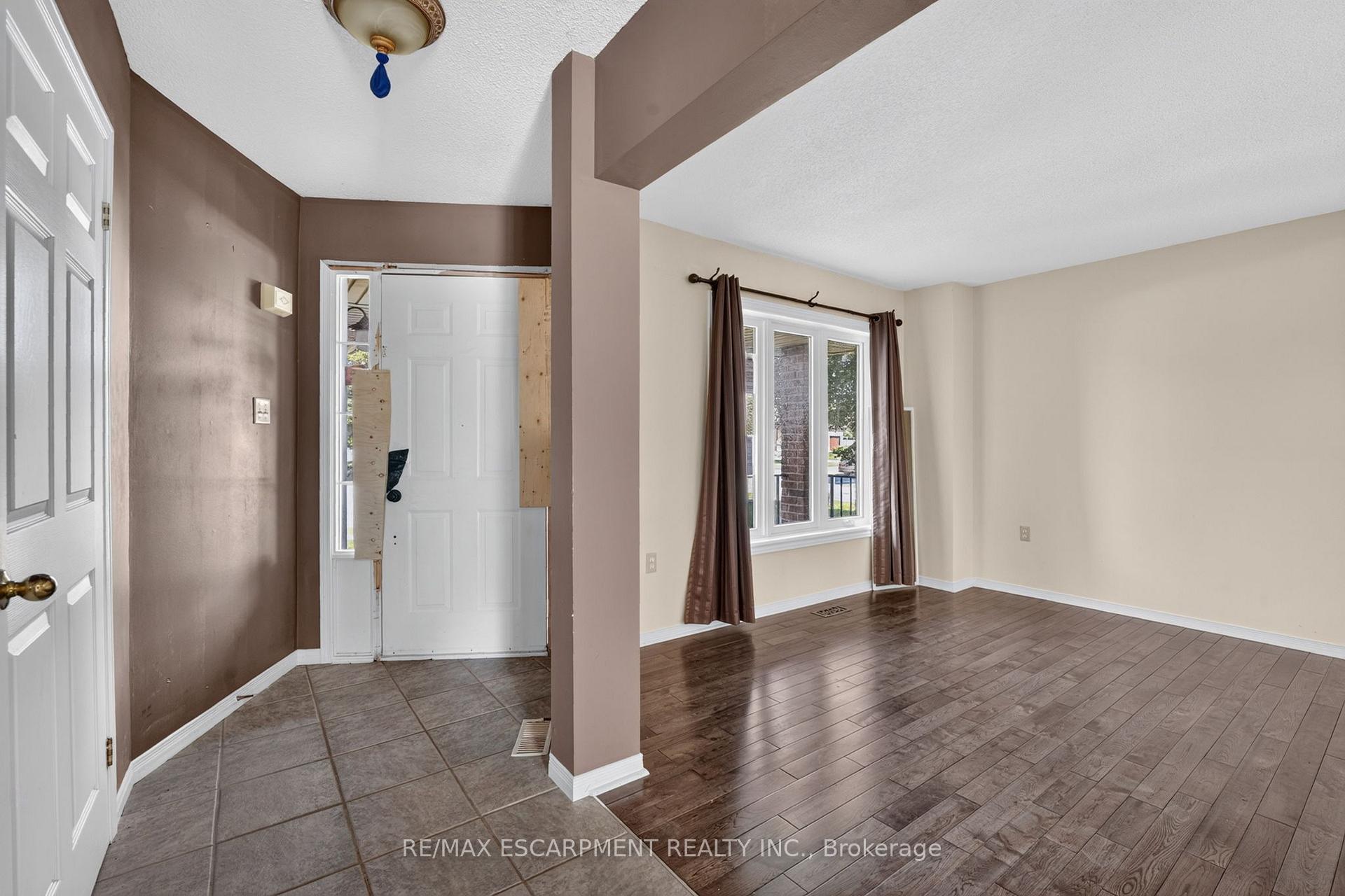 Photo 6 of 1501 Upper Sherman Avenue, Hamilton, Rushdale — HOMEH