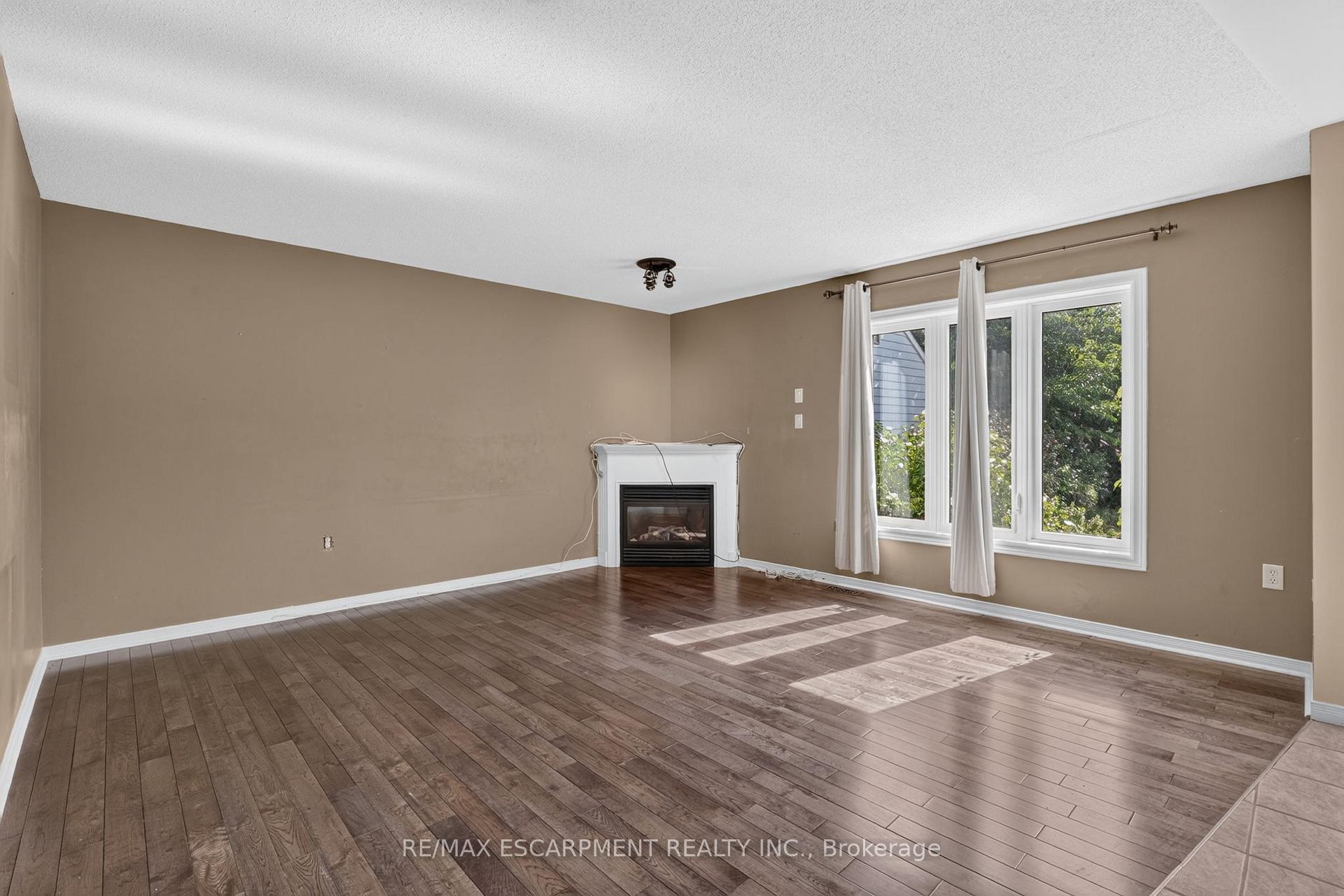 Photo 14 of 1501 Upper Sherman Avenue, Hamilton, Rushdale — HOMEH