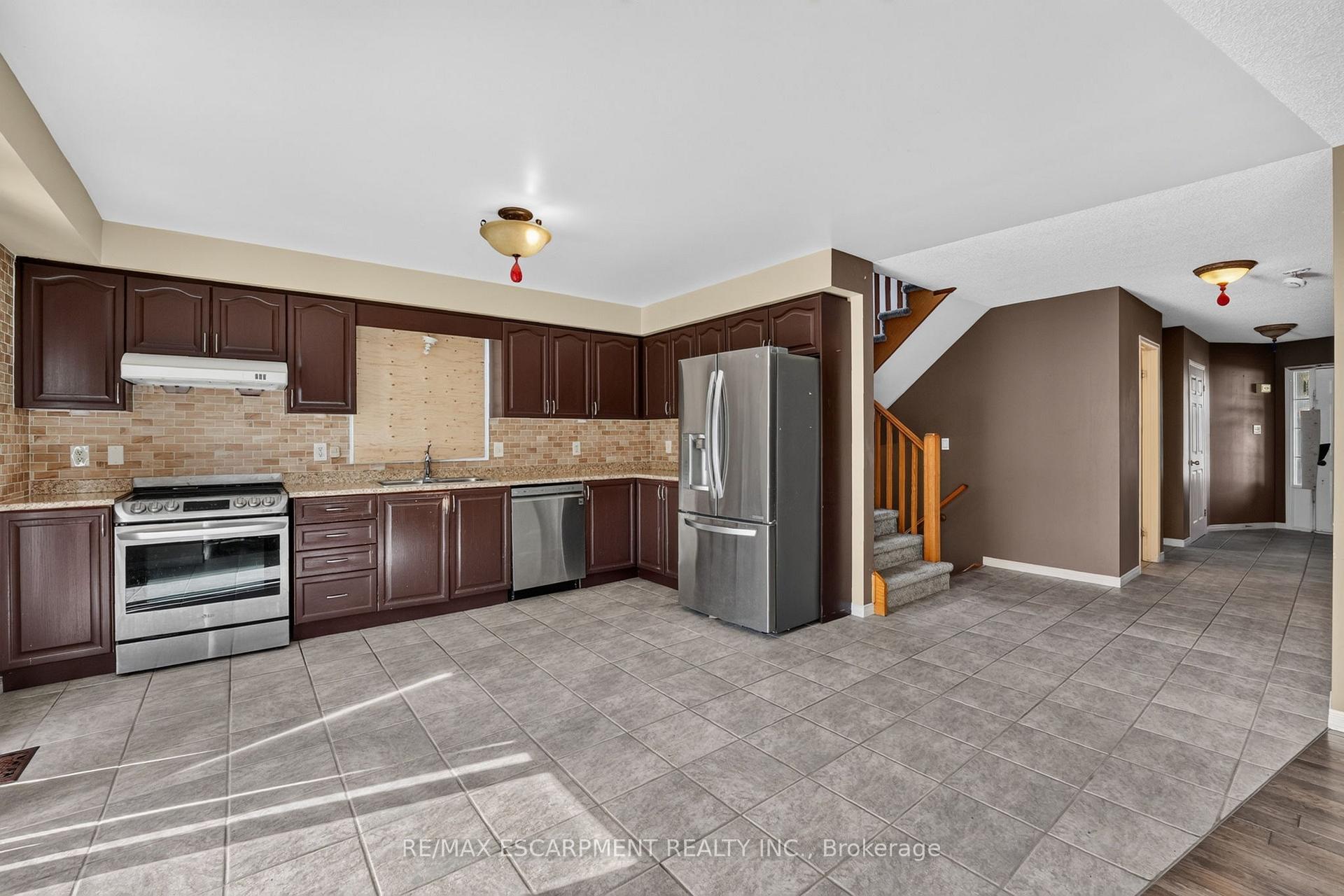 Photo 18 of 1501 Upper Sherman Avenue, Hamilton, Rushdale — HOMEH