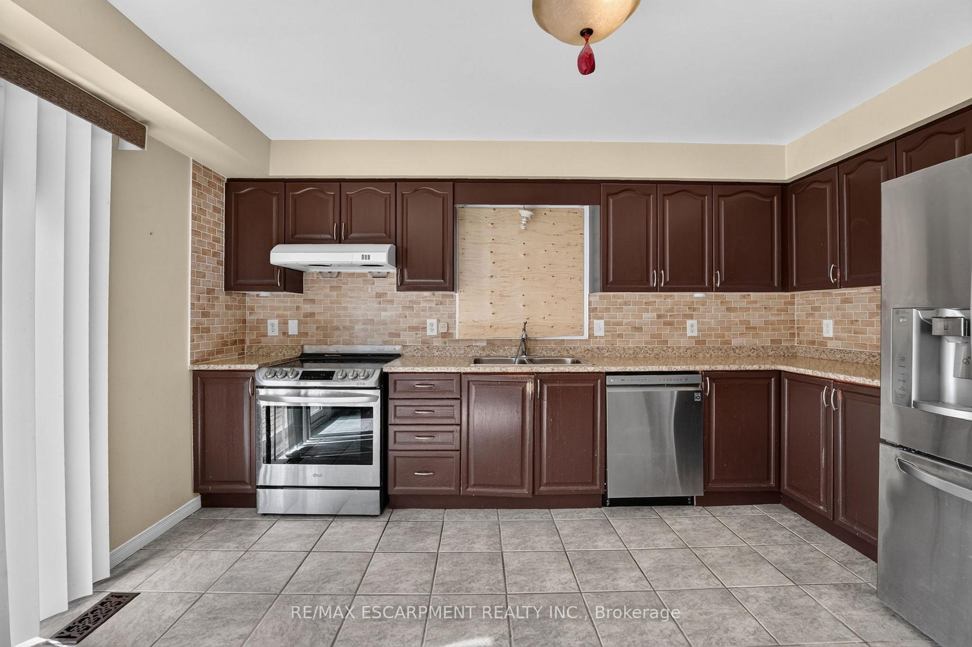 Photo 19 of 1501 Upper Sherman Avenue, Hamilton, Rushdale — HOMEH