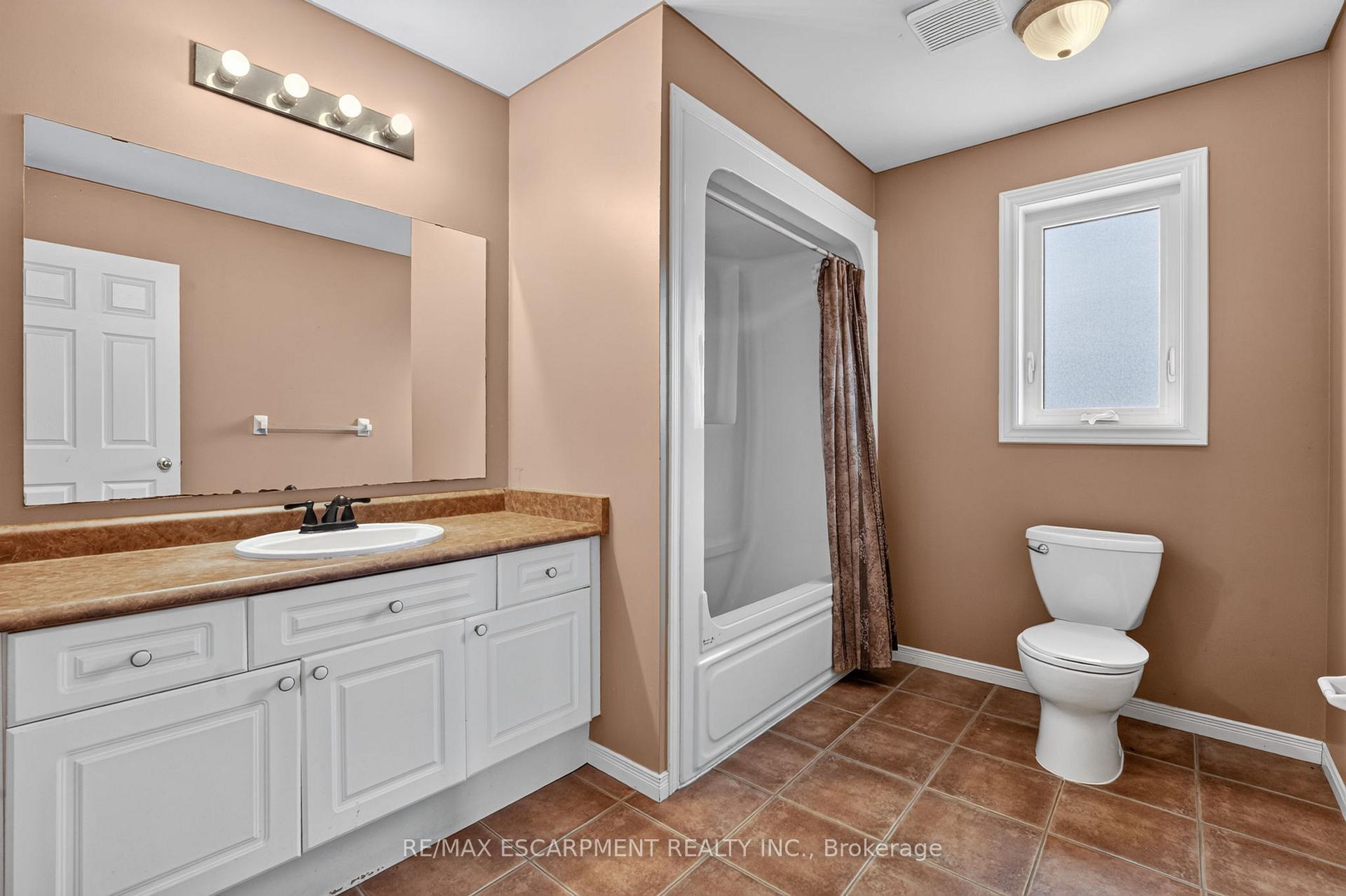Photo 25 of 1501 Upper Sherman Avenue, Hamilton, Rushdale — HOMEH