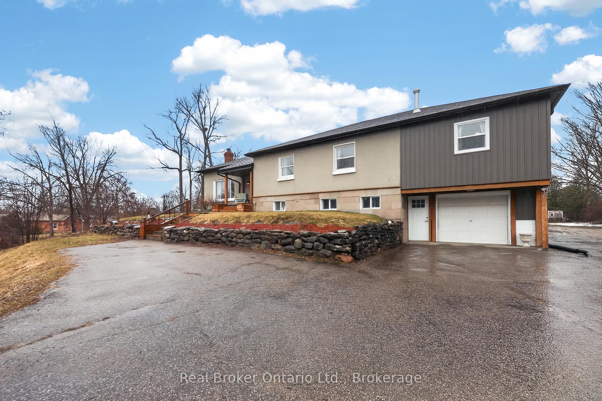 Photo 3 of 1720 Durham Road W, Brock, Rural Brock — HOMEH