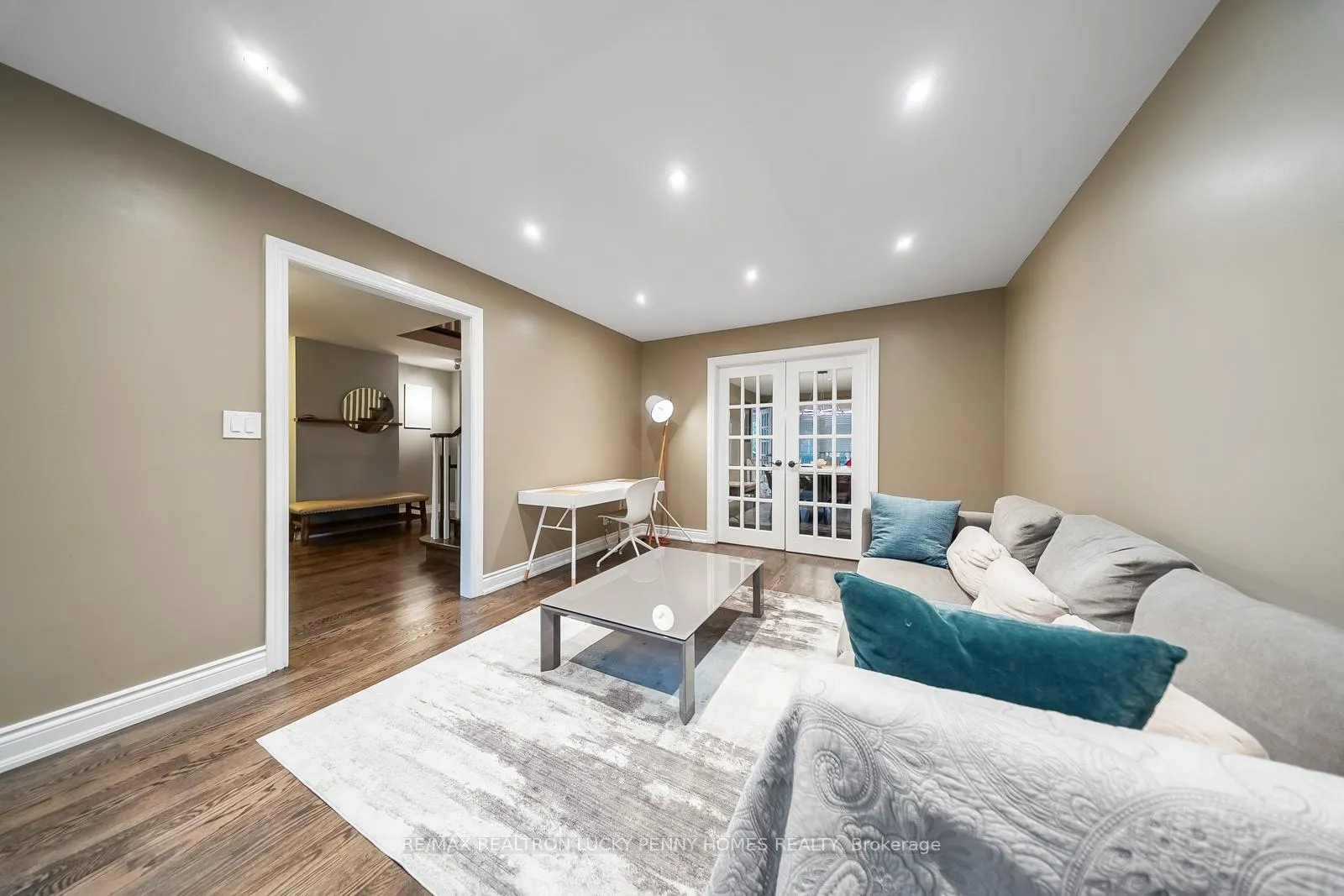 Photo 5 of 57 Longwater Chase, Markham, Unionville — HOMEH