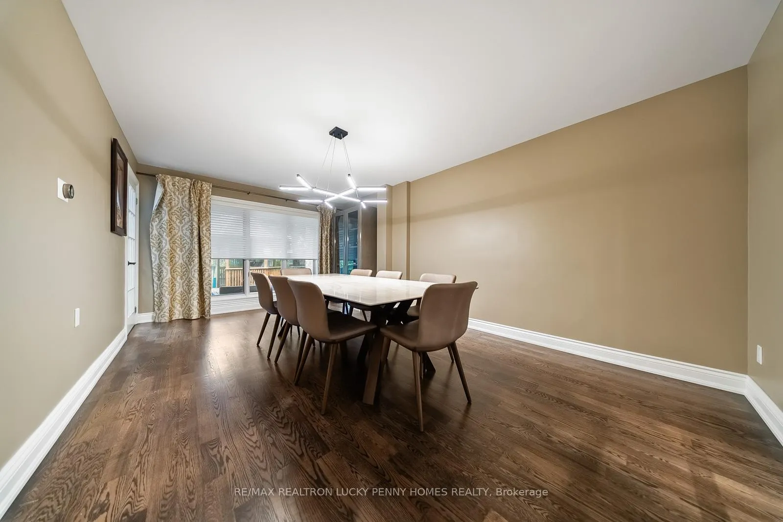 Photo 6 of 57 Longwater Chase, Markham, Unionville — HOMEH