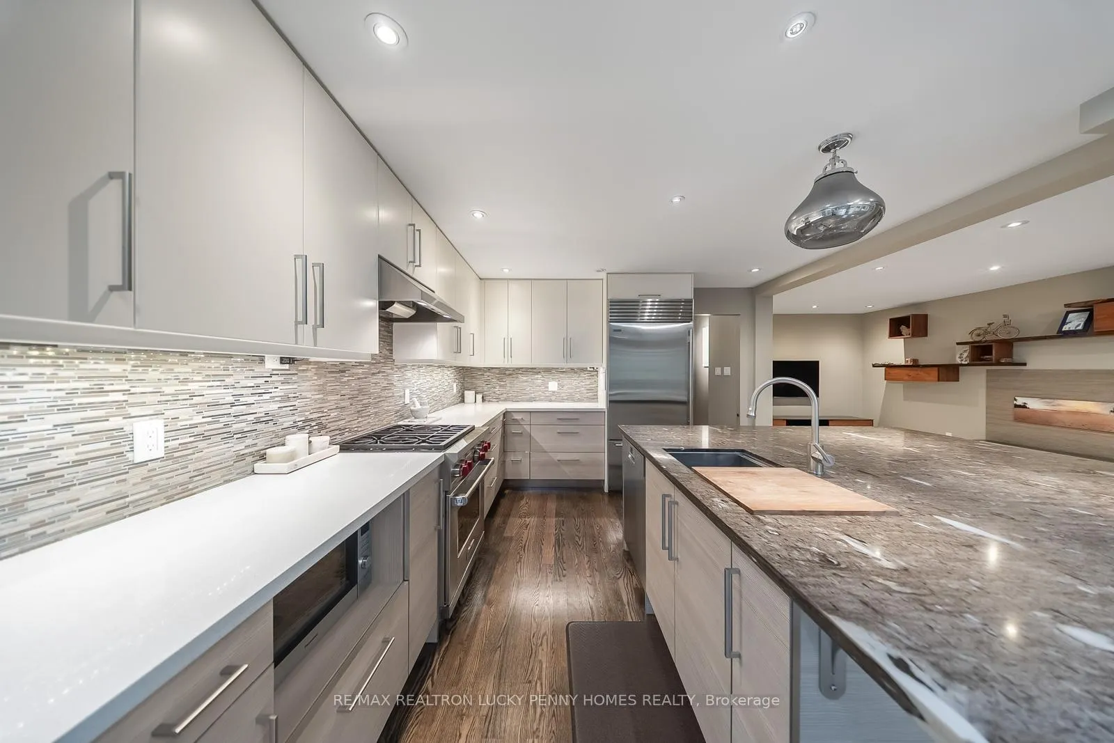 Photo 10 of 57 Longwater Chase, Markham, Unionville — HOMEH