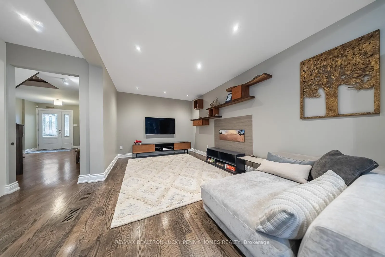 Photo 16 of 57 Longwater Chase, Markham, Unionville — HOMEH