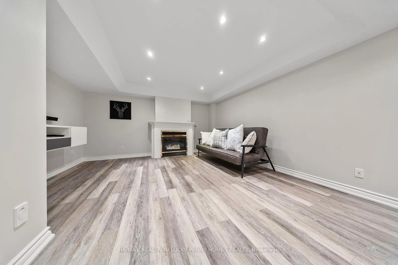Photo 27 of 57 Longwater Chase, Markham, Unionville — HOMEH