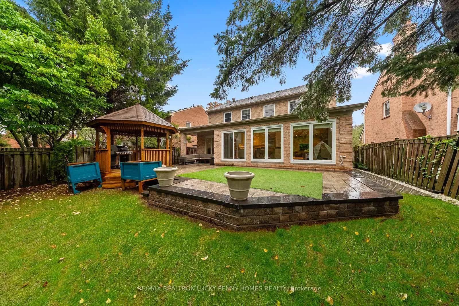 Photo 34 of 57 Longwater Chase, Markham, Unionville — HOMEH