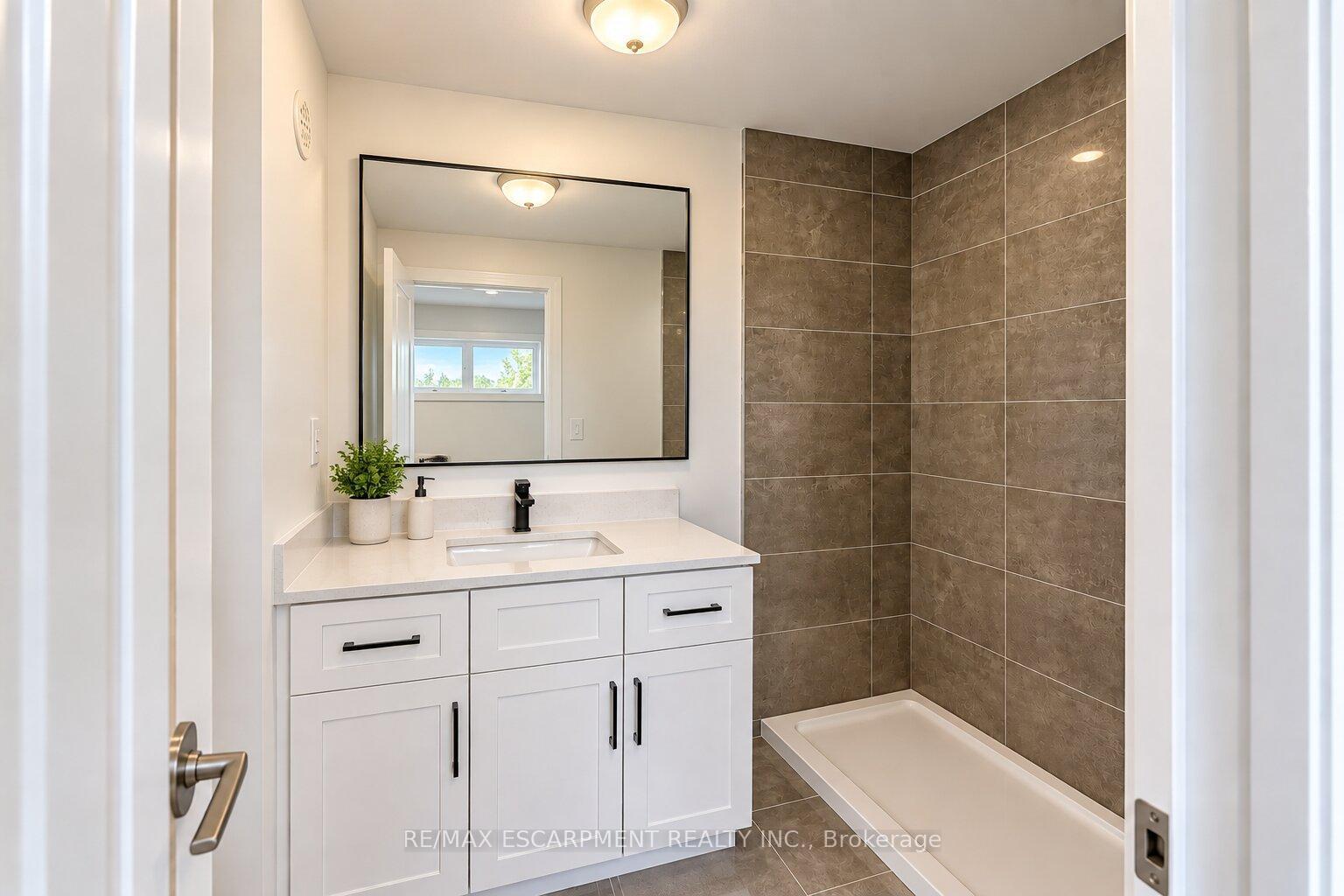 Photo 11 of Unit 1, 86 Poulette Street, Hamilton, Kirkendall — HOMEH