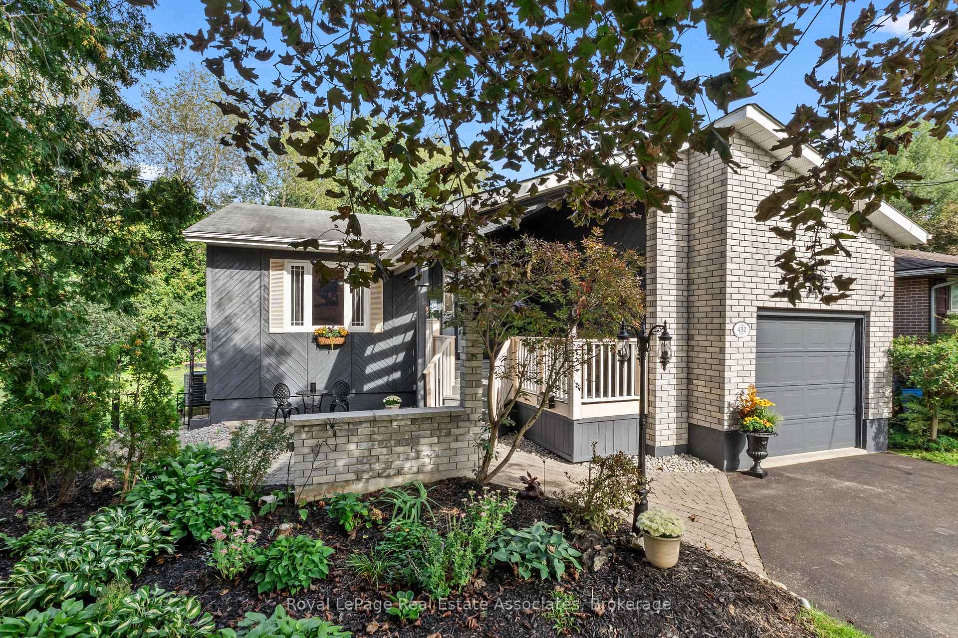 Photo 3 of 432 Nickerson Drive, Cobourg — HOMEH