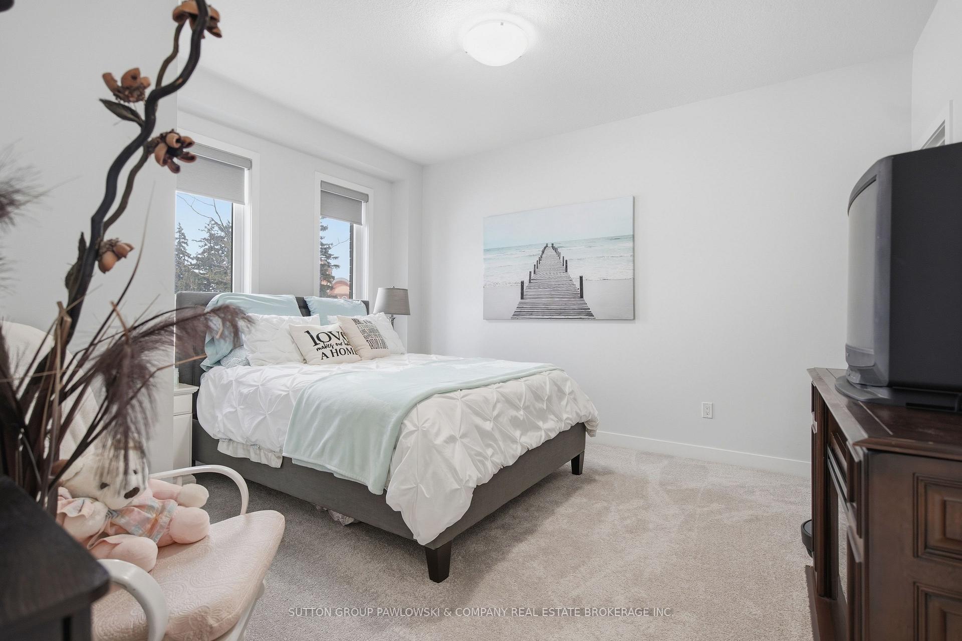 Photo 5 of Unit 26, 3380 Singleton Avenue, London, South W — HOMEH