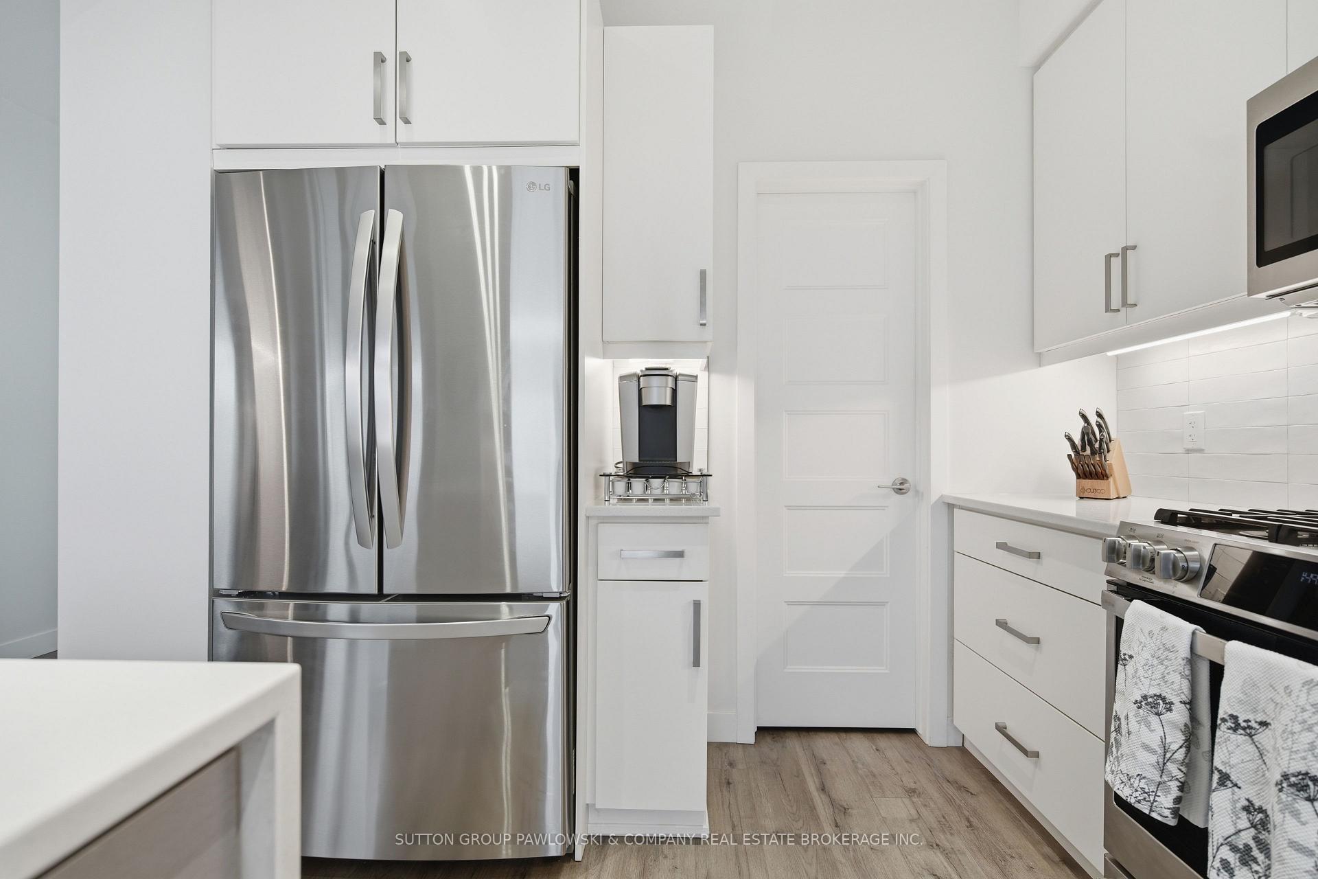 Photo 12 of Unit 26, 3380 Singleton Avenue, London, South W — HOMEH