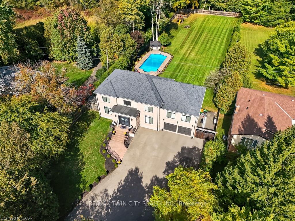 Photo 2 of 855 Avenue Road, Cambridge, Fiddlesticks — HOMEH