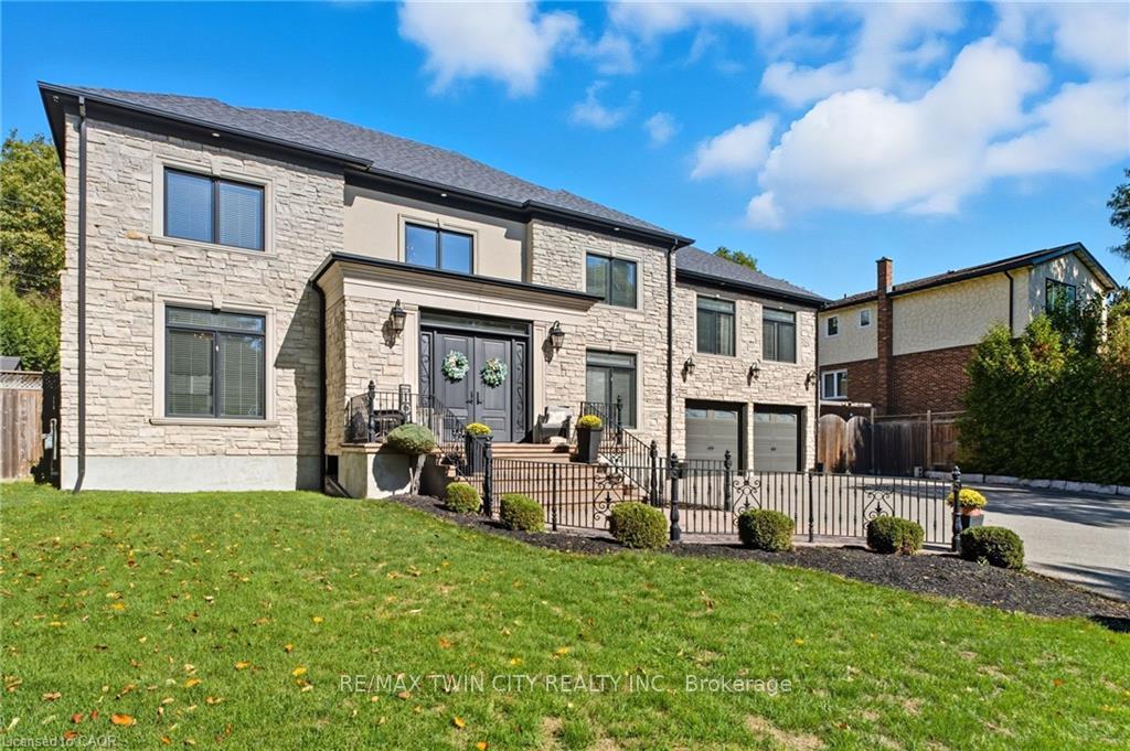 Photo 4 of 855 Avenue Road, Cambridge, Fiddlesticks — HOMEH