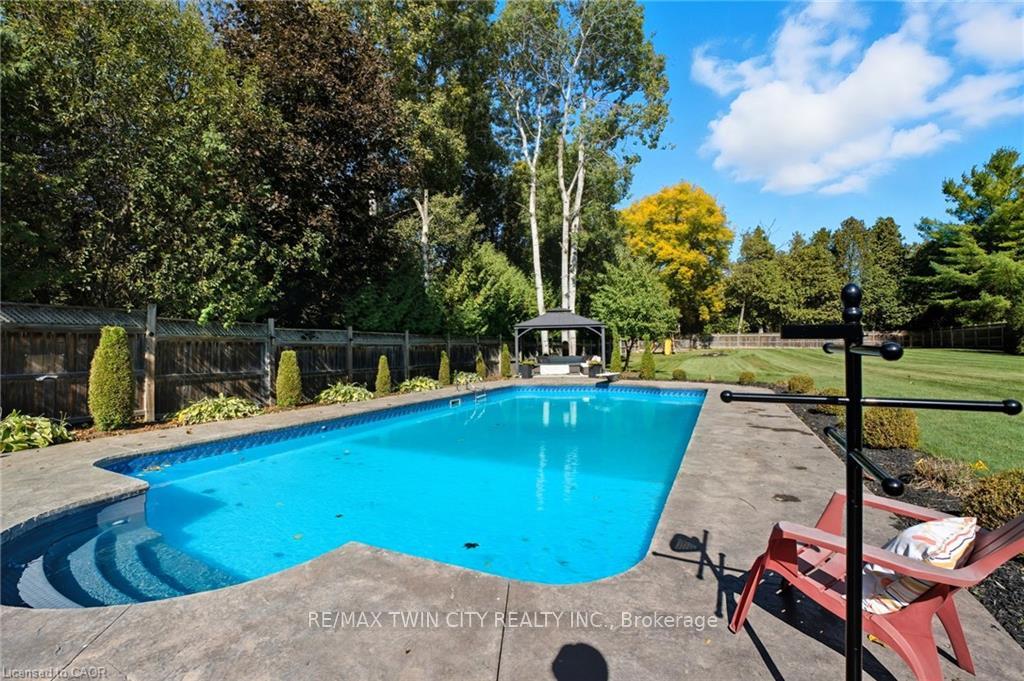 Photo 43 of 855 Avenue Road, Cambridge, Fiddlesticks — HOMEH