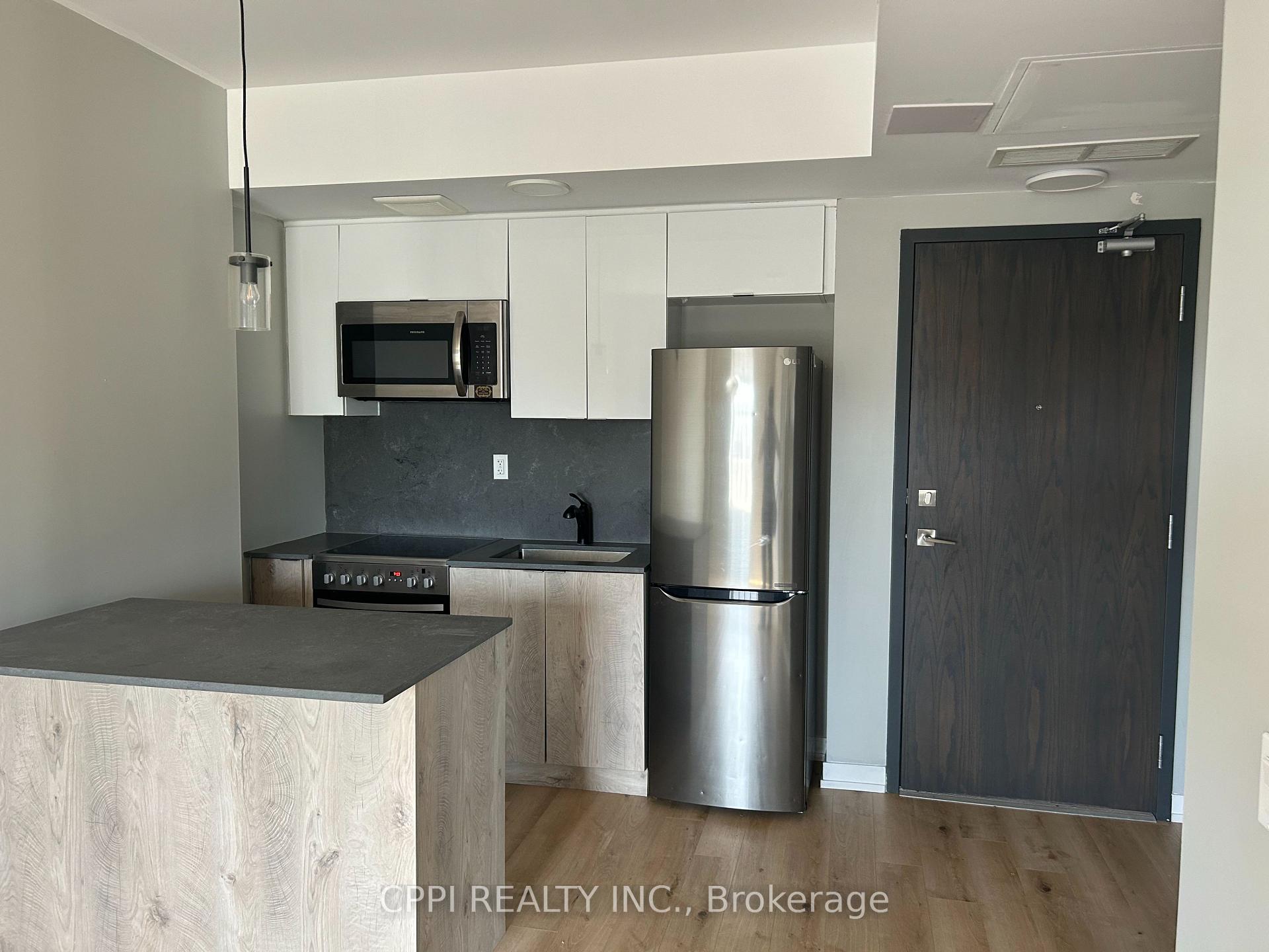 Photo 2 of Unit 301, 70 King Street E, Oshawa, O'Neill — HOMEH