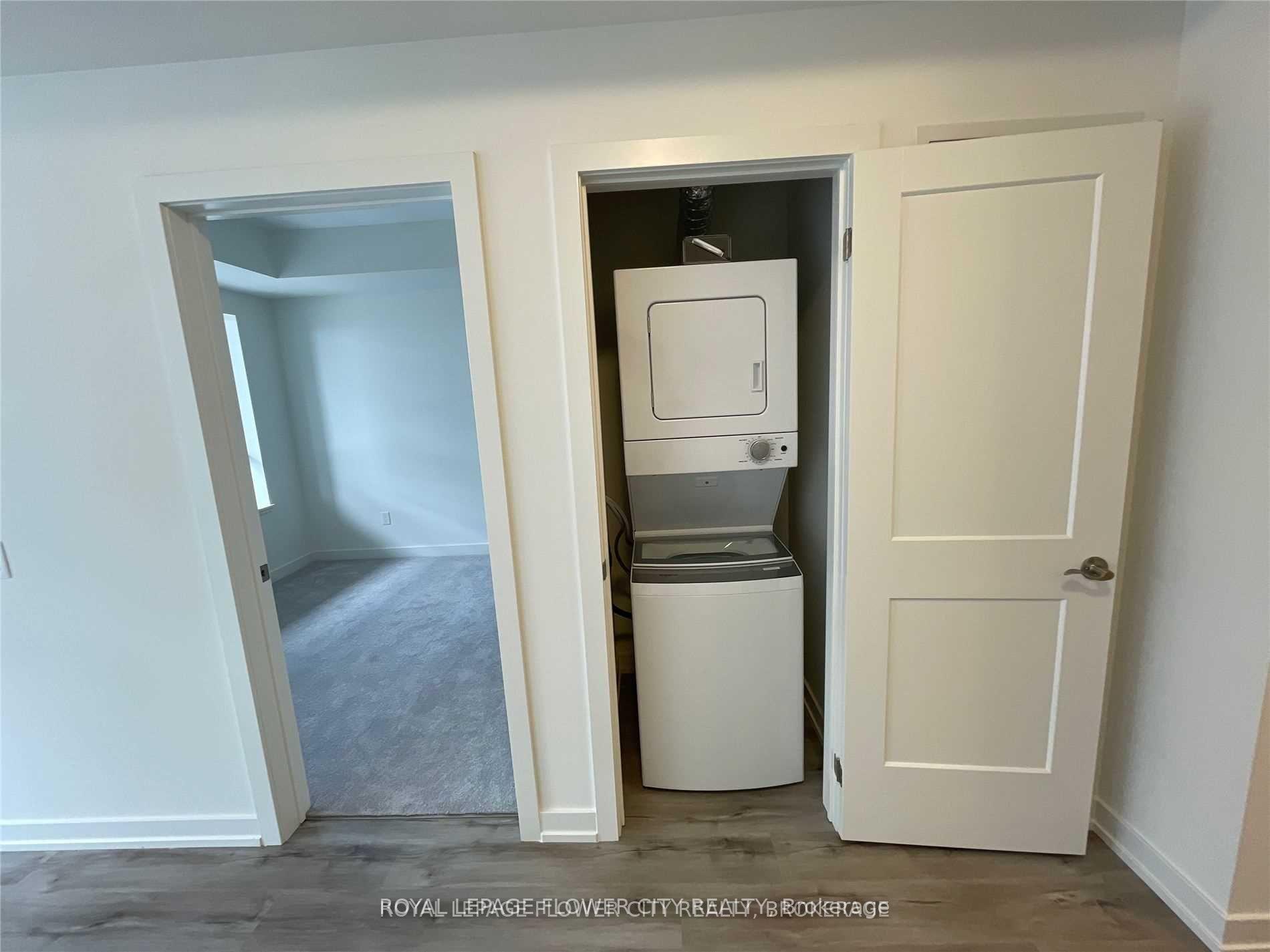 Photo 7 of Unit 206, 247 Northfield Drive E, Waterloo, Colonial Acres — HOMEH