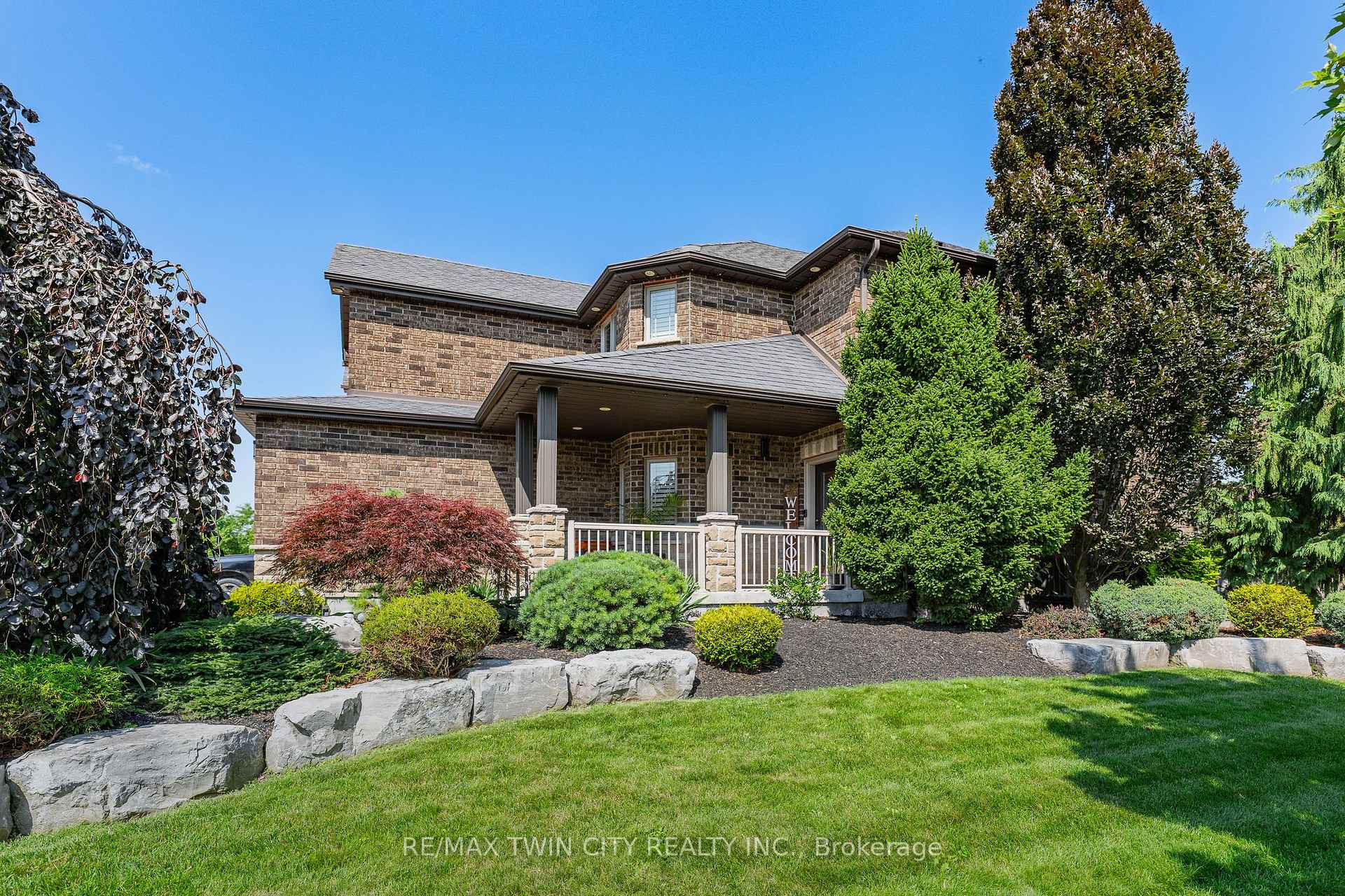 Photo 3 of 101 Fitzgerald Drive, Cambridge, Little's Corners — HOMEH