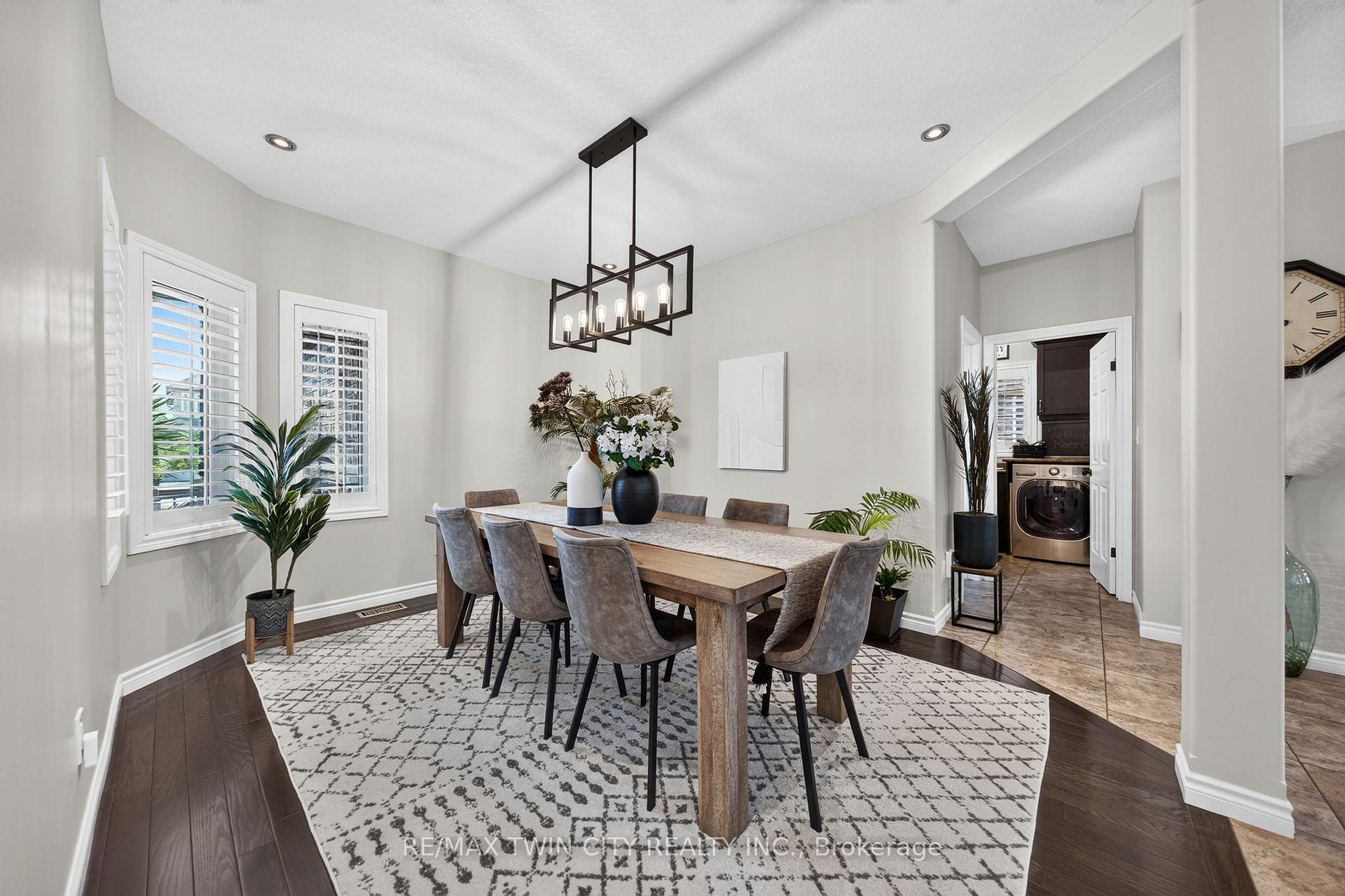 Photo 12 of 101 Fitzgerald Drive, Cambridge, Little's Corners — HOMEH