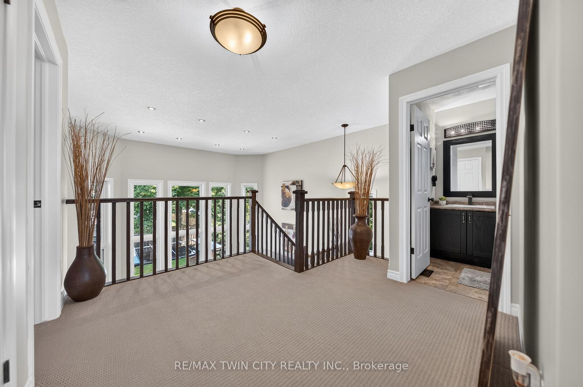 Photo 26 of 101 Fitzgerald Drive, Cambridge, Little's Corners — HOMEH