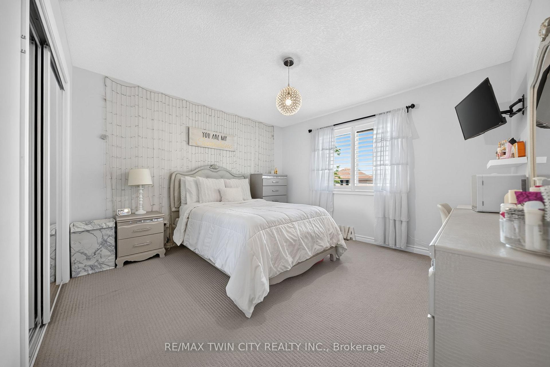 Photo 33 of 101 Fitzgerald Drive, Cambridge, Little's Corners — HOMEH