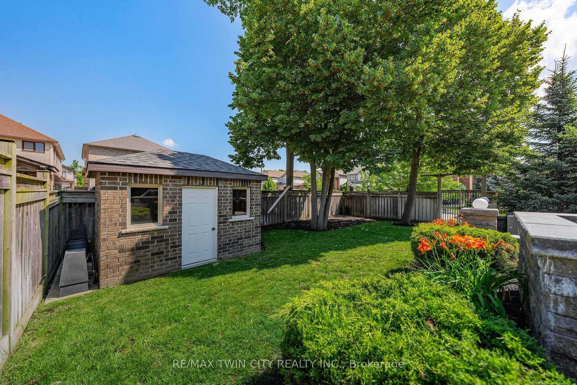 Photo 45 of 101 Fitzgerald Drive, Cambridge, Little's Corners — HOMEH