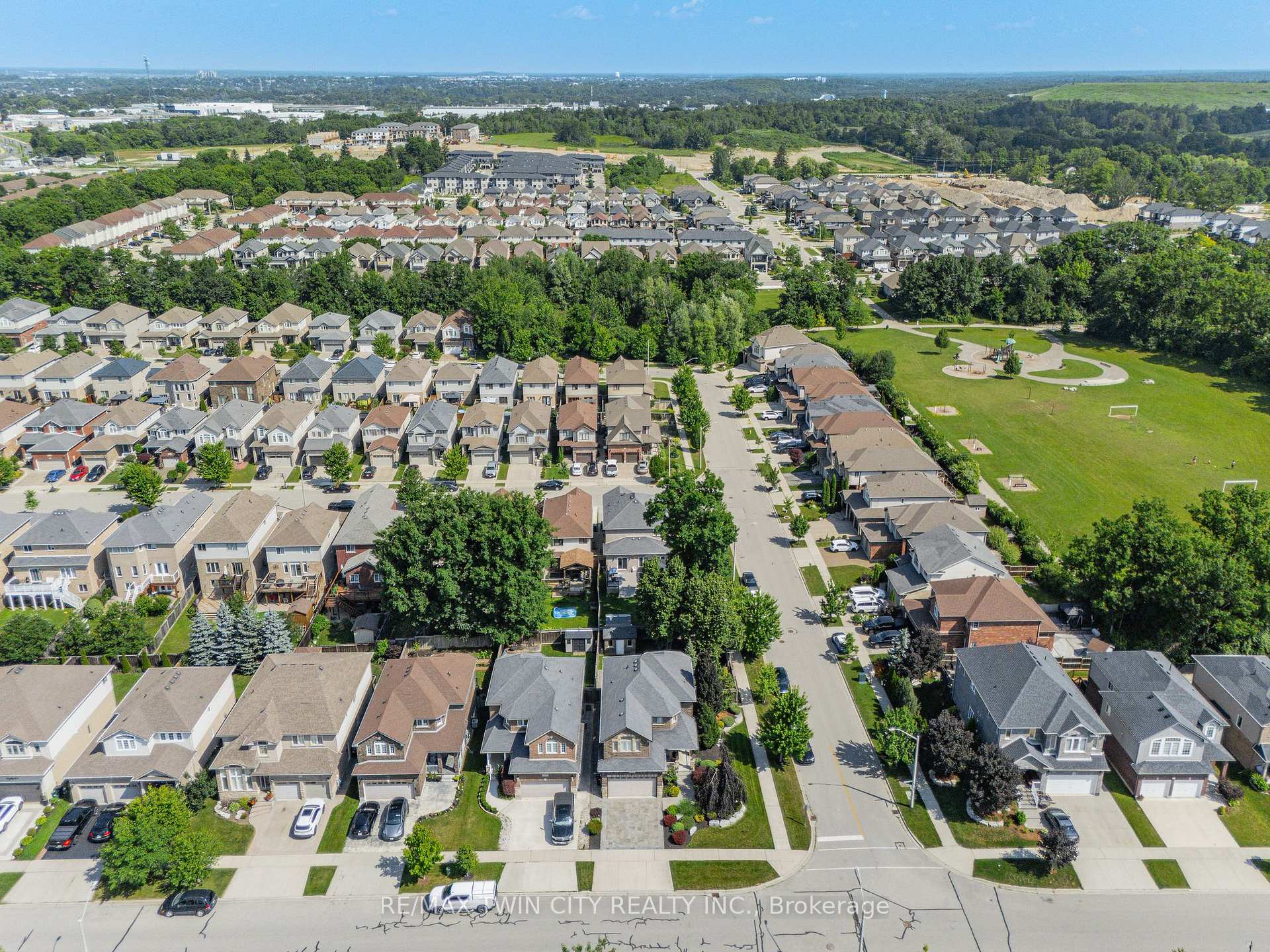 Photo 46 of 101 Fitzgerald Drive, Cambridge, Little's Corners — HOMEH