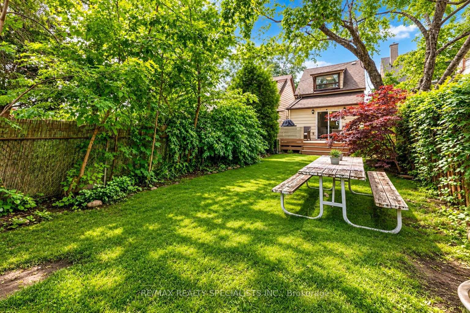 Photo 18 of 53 Harold Street, Etobicoke, Mimico — HOMEH