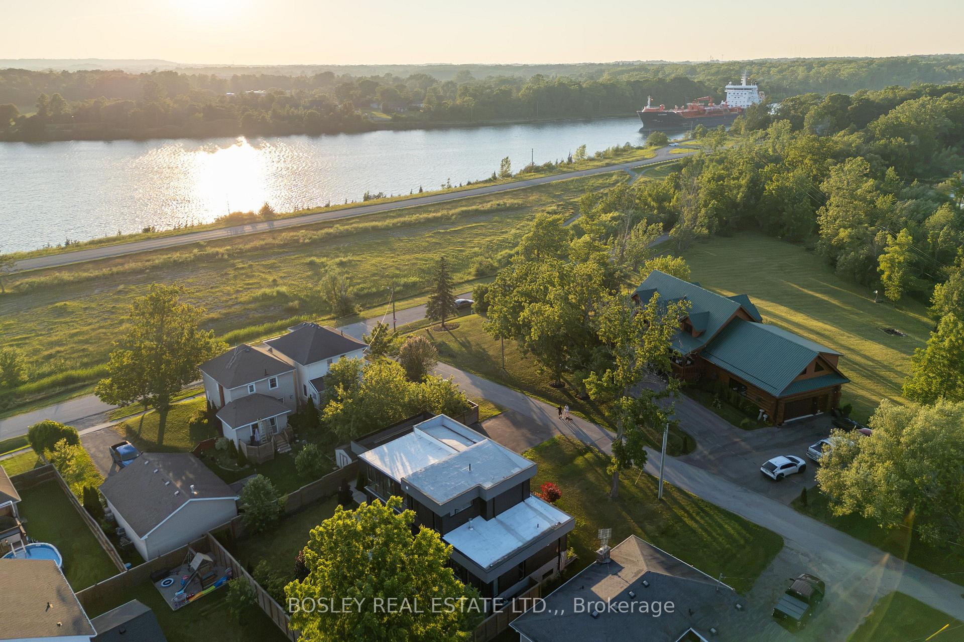 Photo 7 of 29 Rosedale Avenue, Thorold, Port Robinson — HOMEH