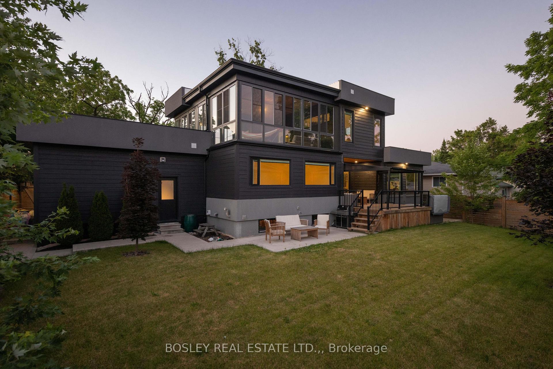Photo 8 of 29 Rosedale Avenue, Thorold, Port Robinson — HOMEH
