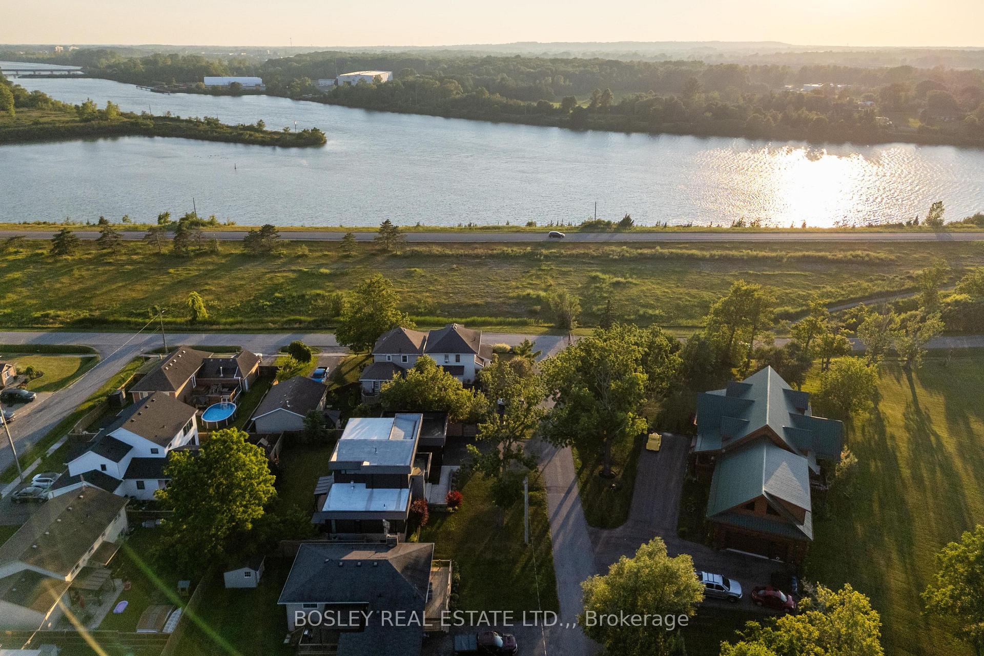 Photo 40 of 29 Rosedale Avenue, Thorold, Port Robinson — HOMEH