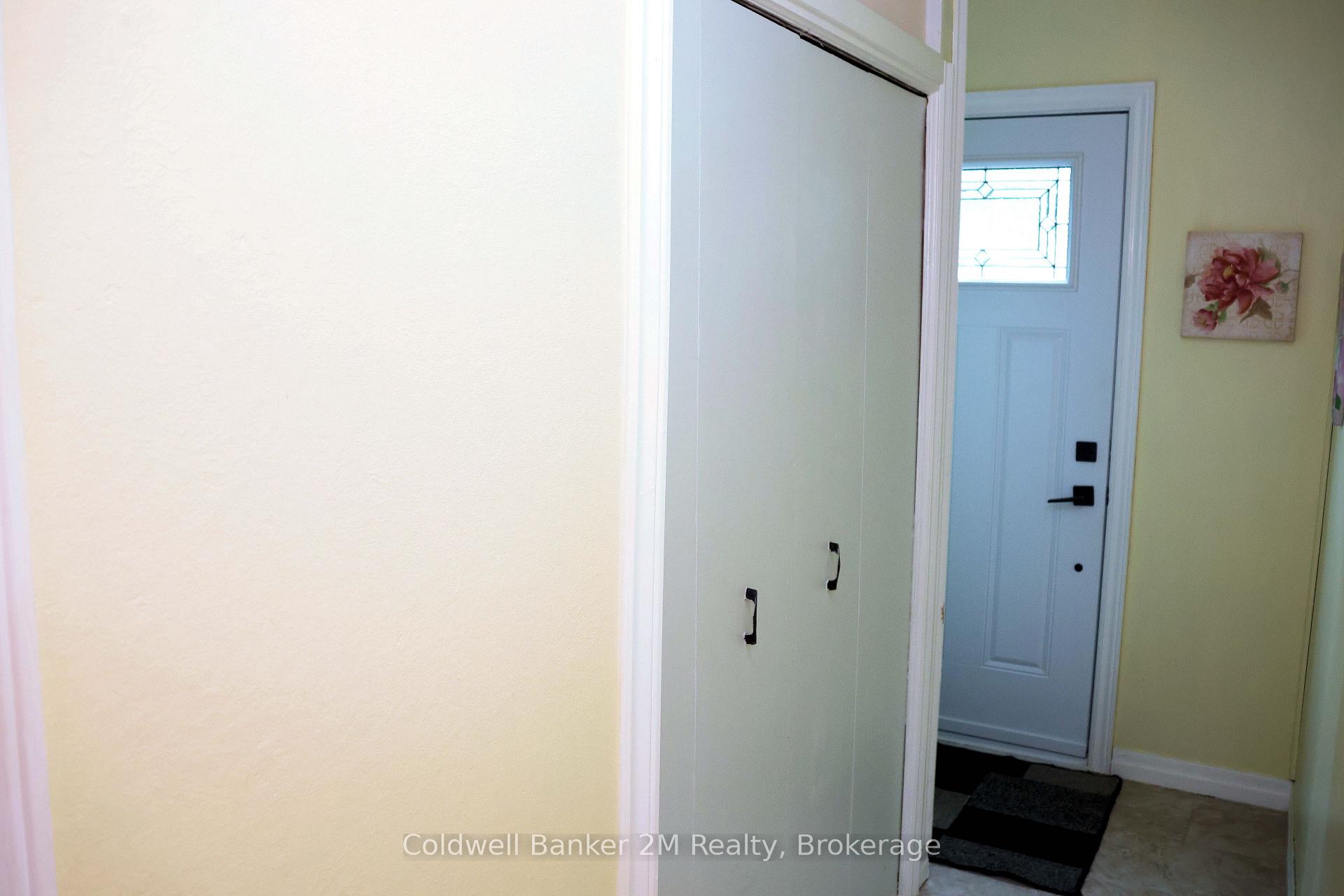 Photo 9 of 119 Nassau Street, Oshawa, Vanier — HOMEH