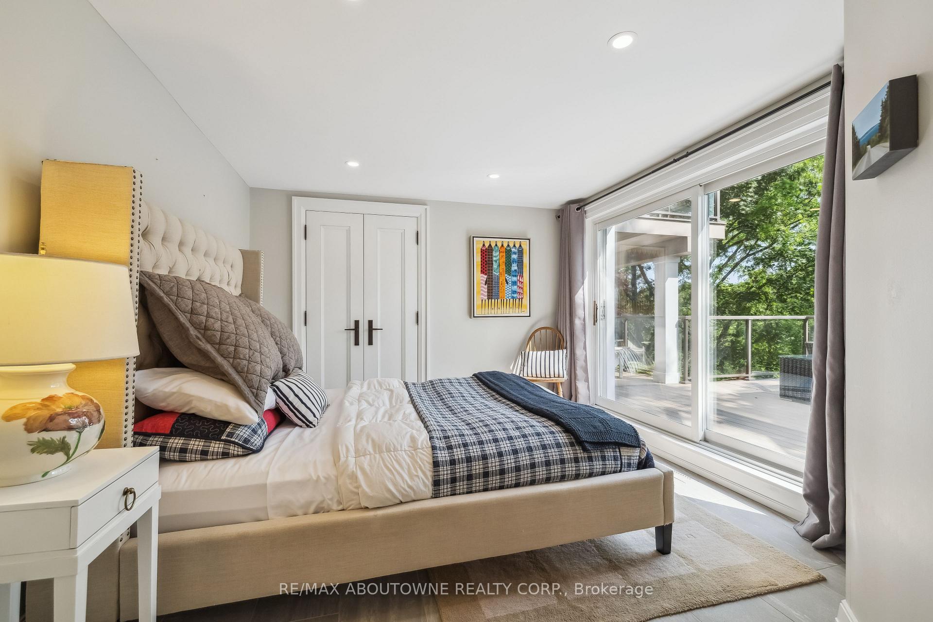 Photo 28 of 382 Trafalgar Road, Oakville, Old Oakville — HOMEH