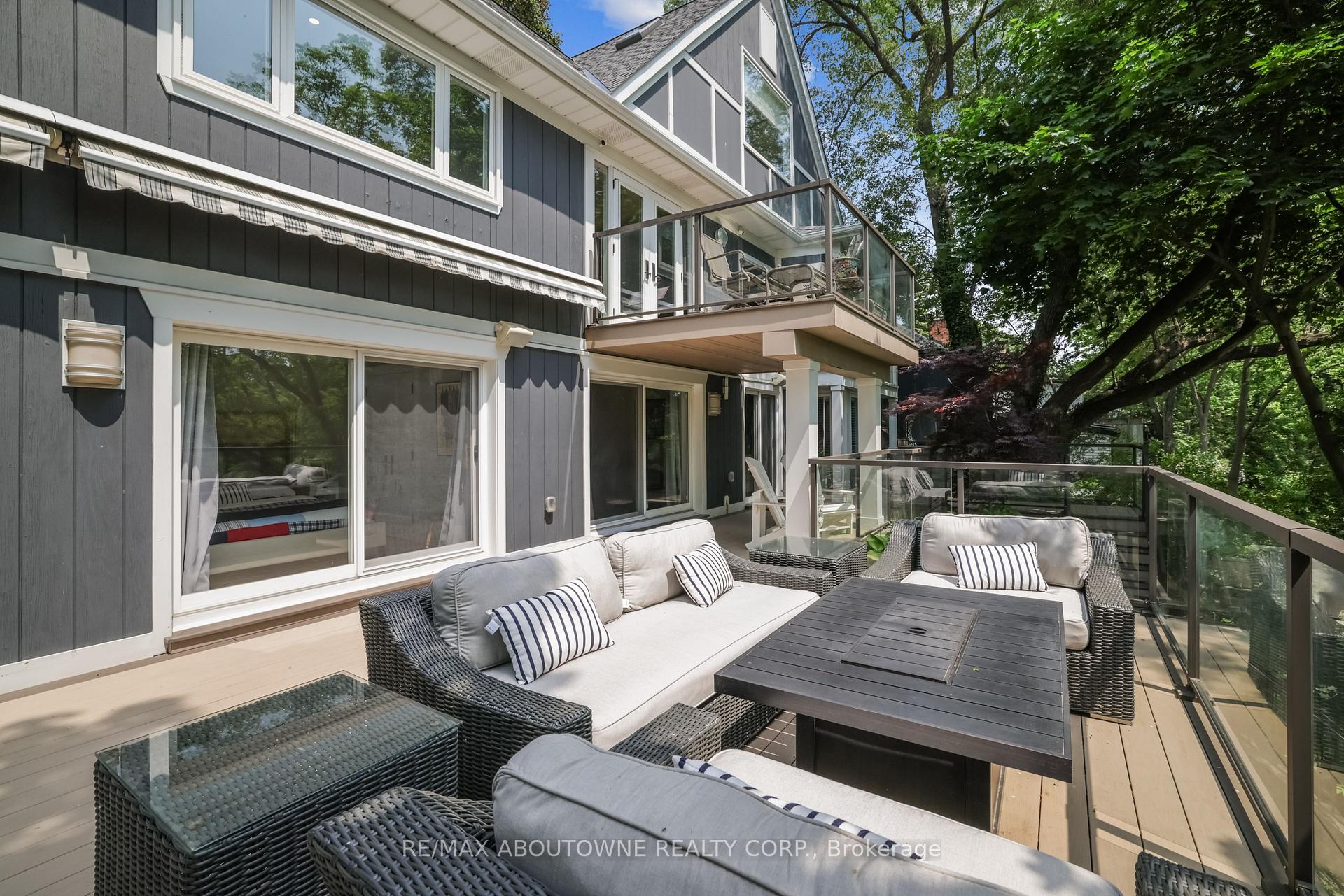 Photo 31 of 382 Trafalgar Road, Oakville, Old Oakville — HOMEH