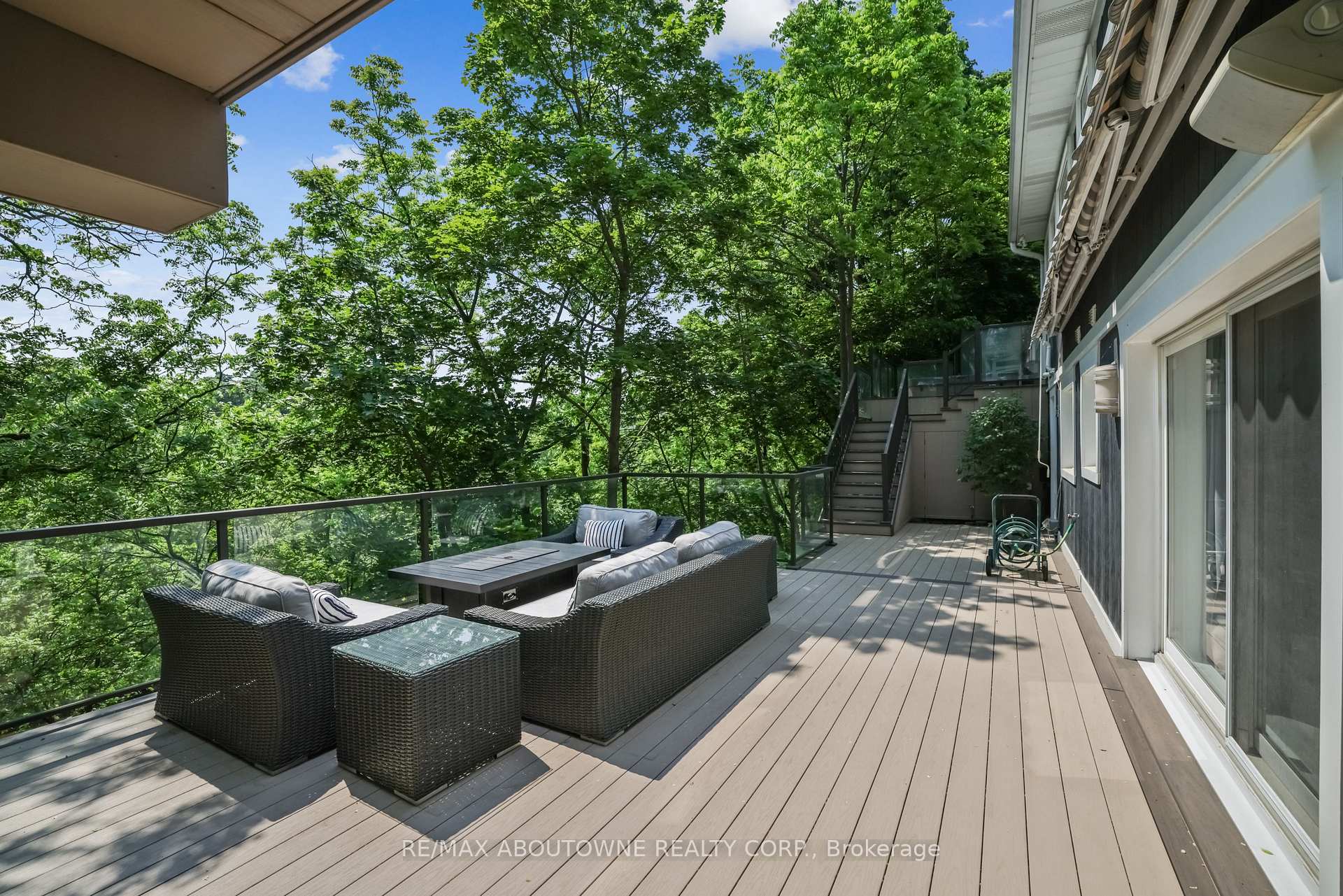 Photo 34 of 382 Trafalgar Road, Oakville, Old Oakville — HOMEH